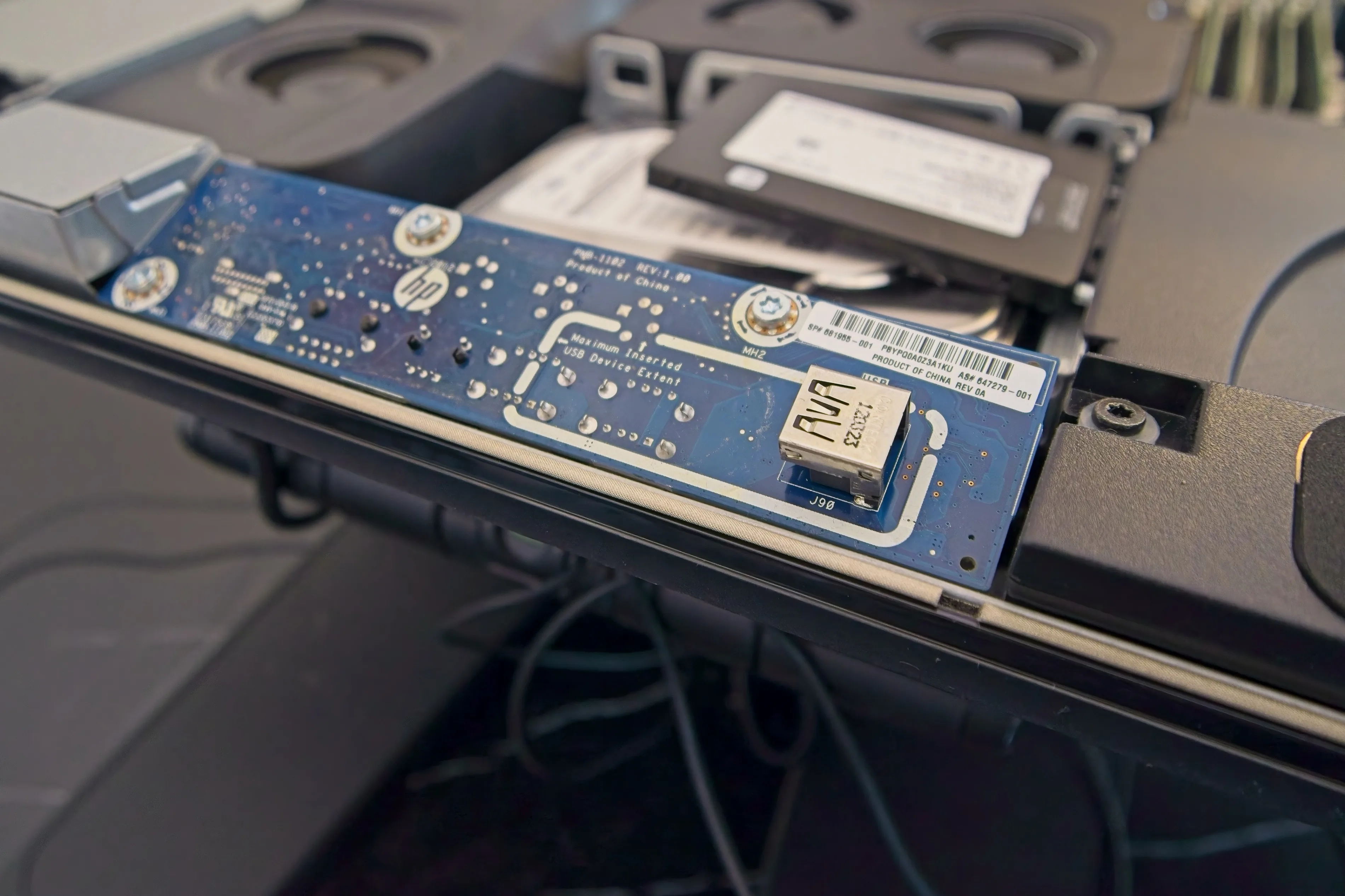 HP Z1 G2 All-in-One – Xeon E3, Quadro K3000M, 16GB RAM image indicator(8)