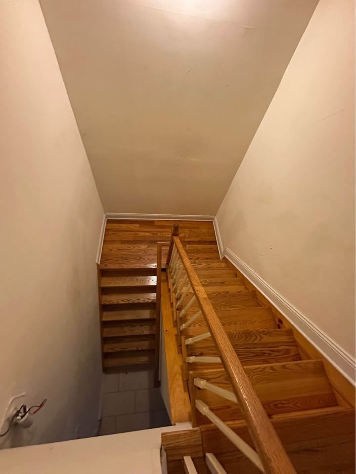 ROOM FOR RENT - WAKEFIELD AREA 10469 - photo 3