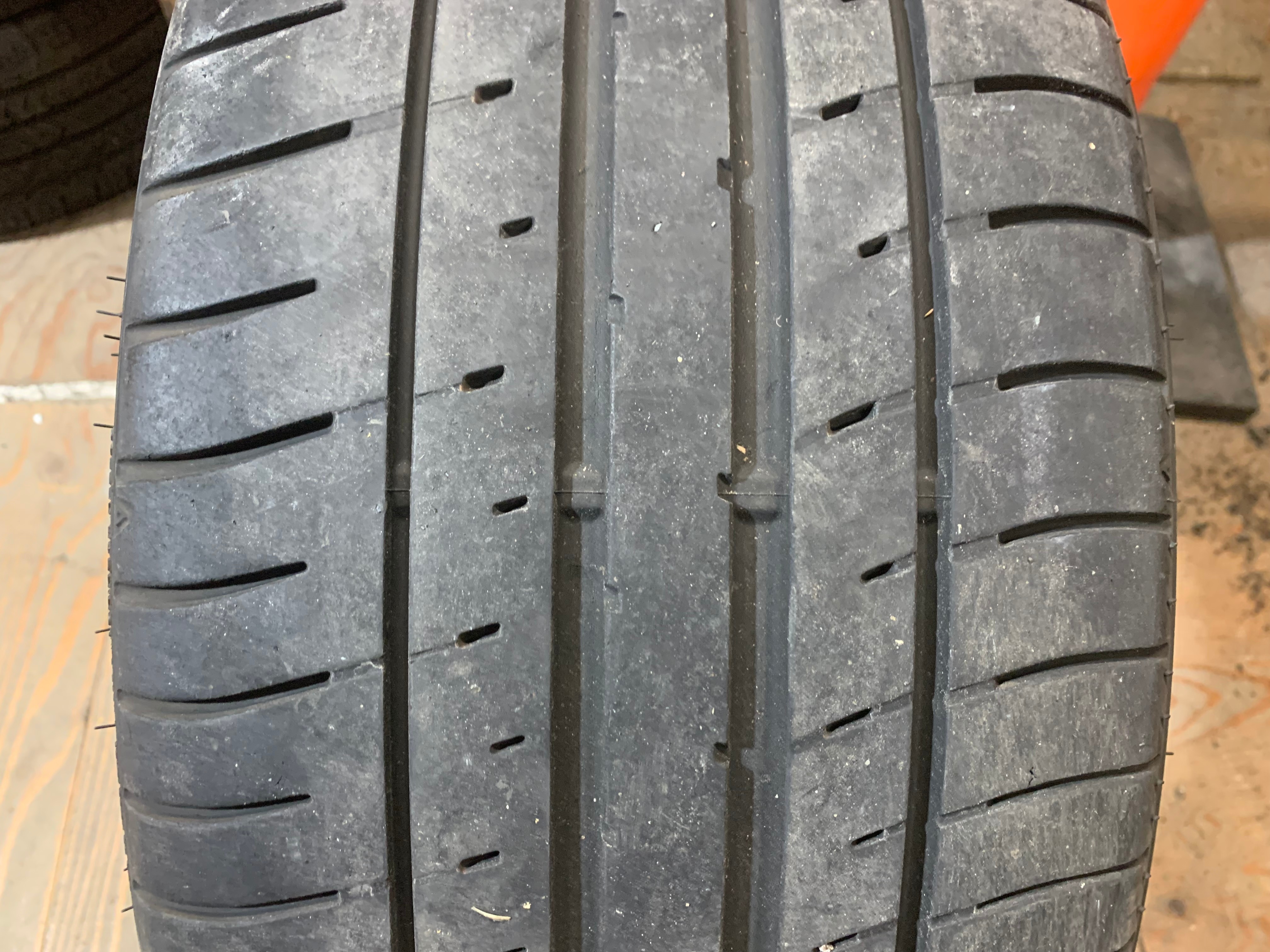 1 X single 245/40/18 97Y Dunlop SP Sport Maxx GT 600A with 70% - photo 2