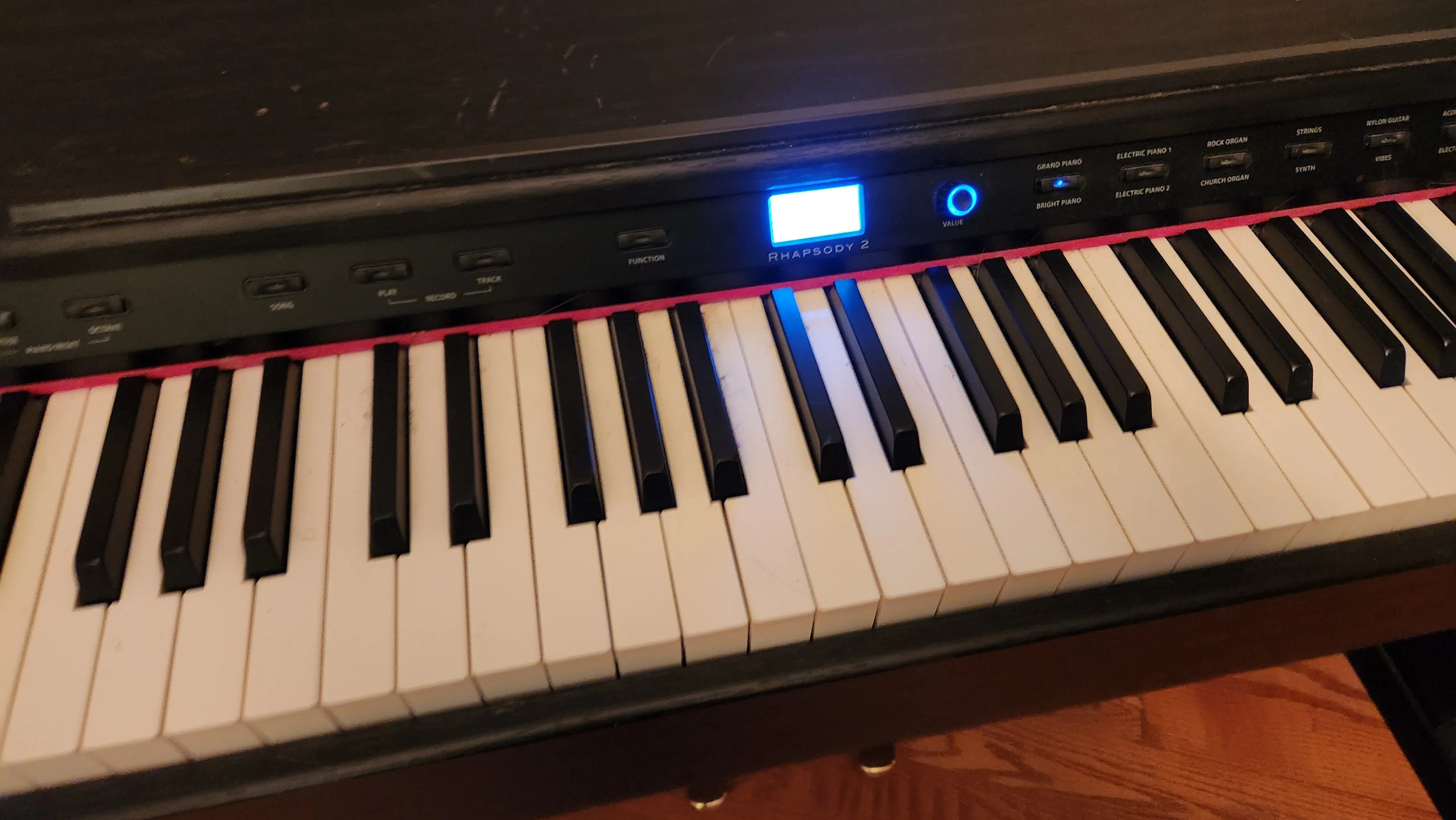$400 William Rhapsody 2 Digital Piano image indicator(3)