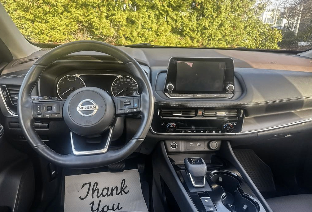 2021 Nissan Rogue SV - photo 3