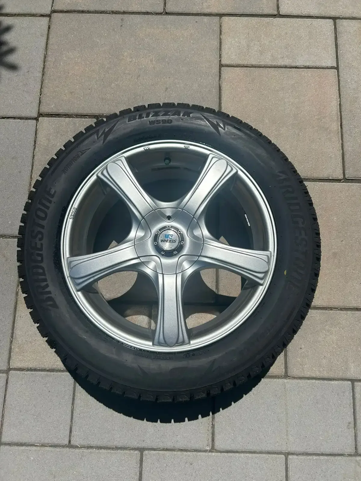 Set of 4- 17" Mags and Winter Blizzak Tires-less than 1k