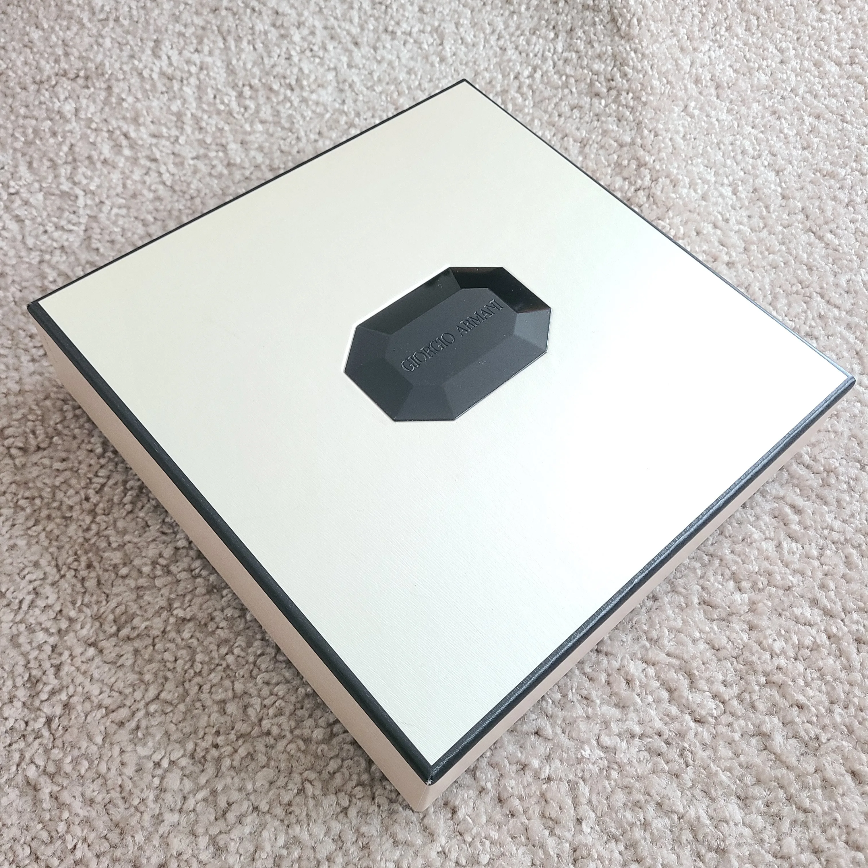 GIORGIO ARMANI "Armani Code" Set for Women (1 set of 3 pcs) image indicator(10)