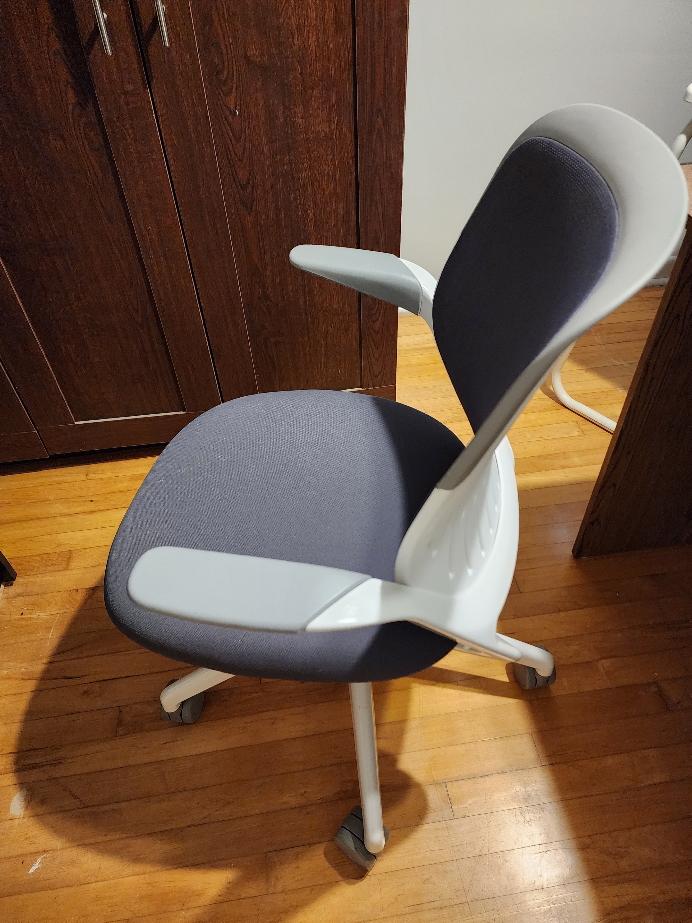 Cobi Steelcase Conference Desk Chair Grey White - photo 4