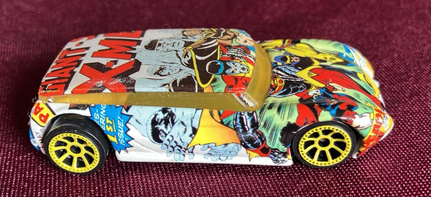 Marvel Authentics Diecast Car - photo 2