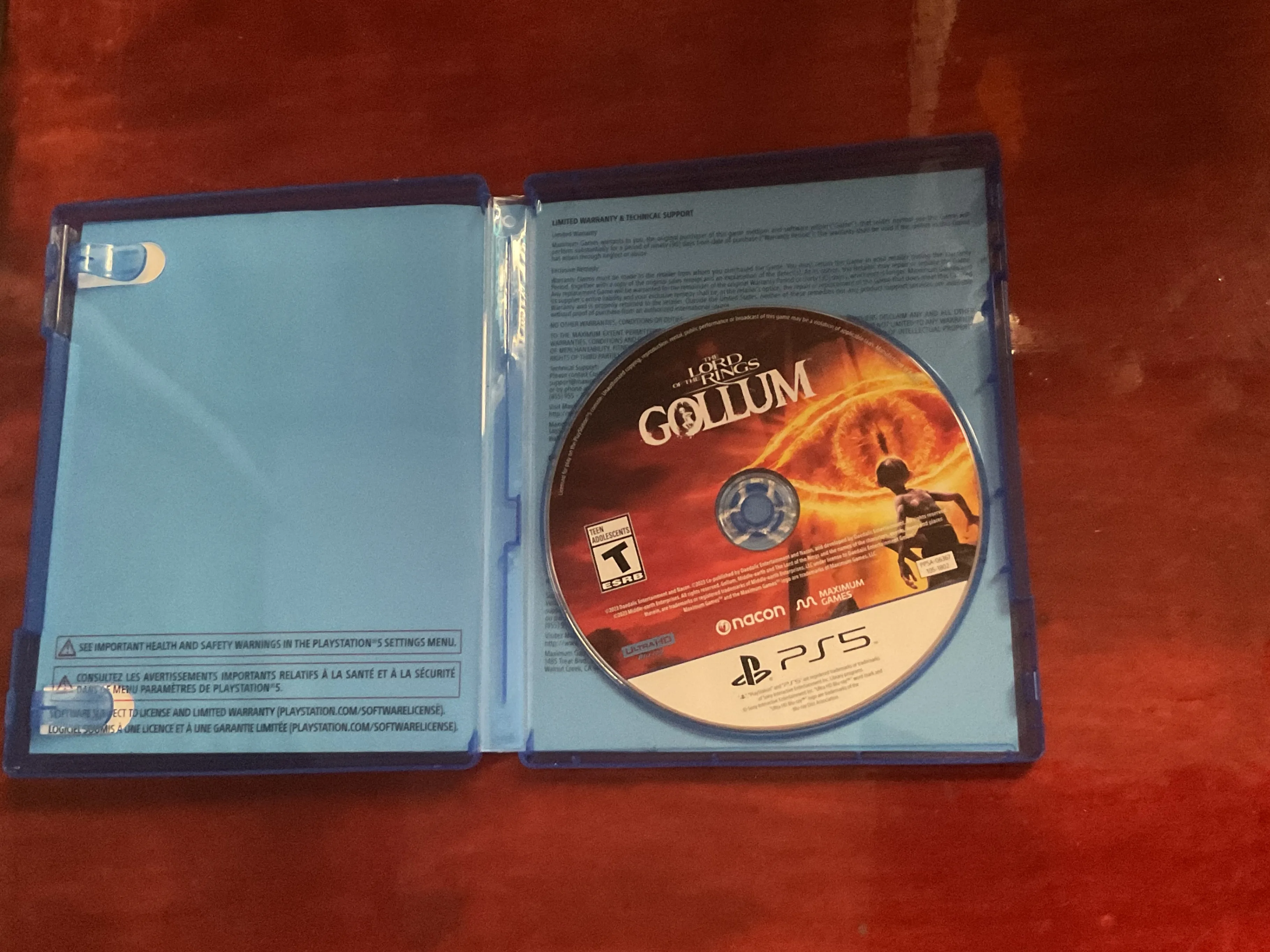 The Lord of the Rings: Gollum - PS5 Game image indicator(3)