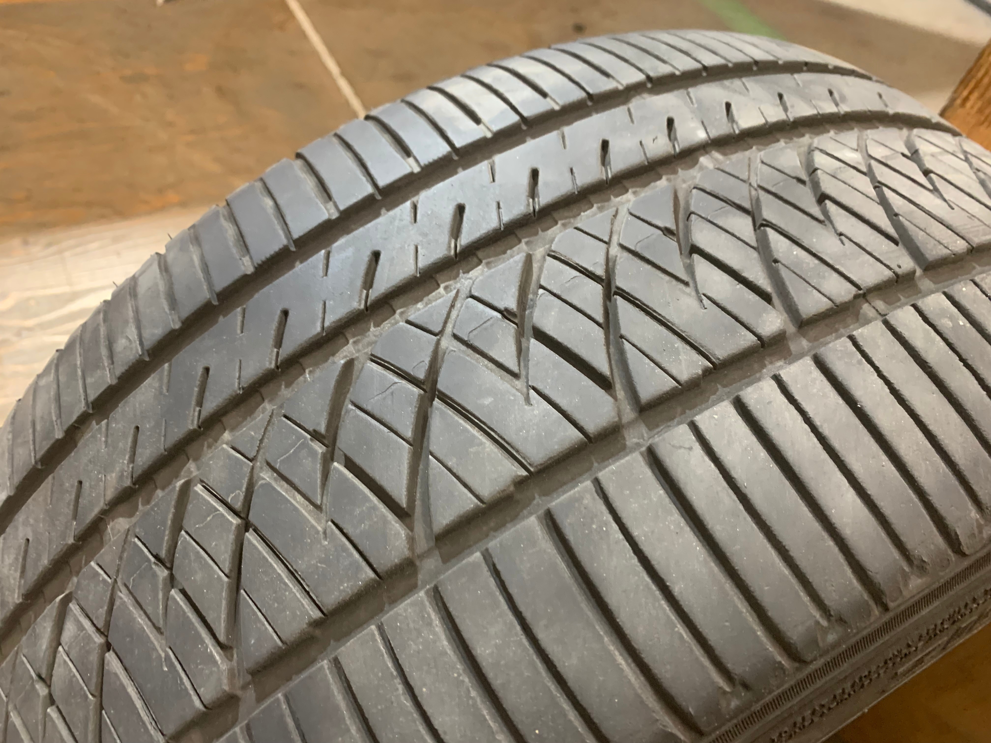 1 X single 225/40/18 92W M+S Falken Ziex ZE960 A/S wit 55% tread - photo 4