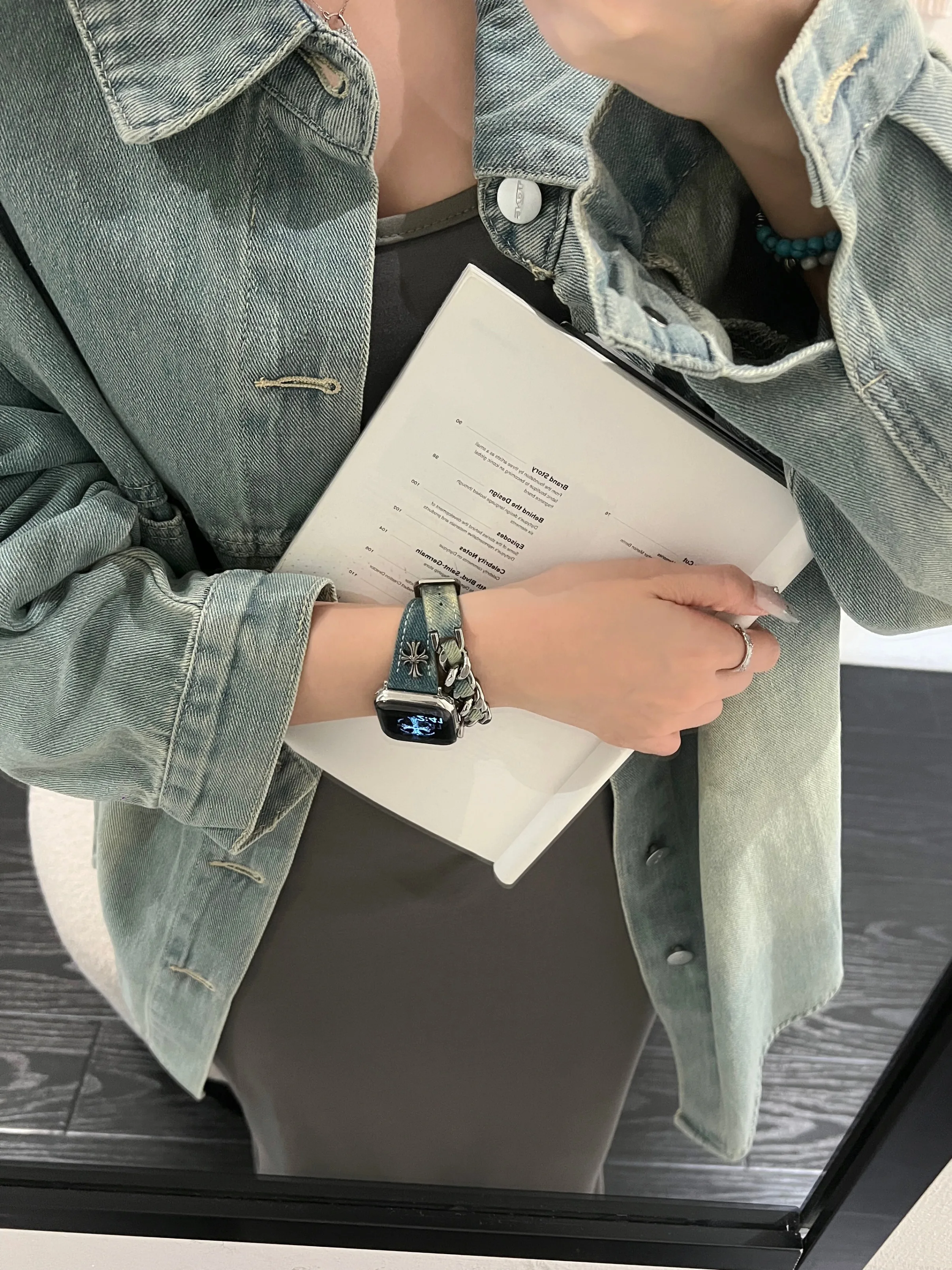 07-W Denim Washout Replacement iWatch Strap image indicator(2)