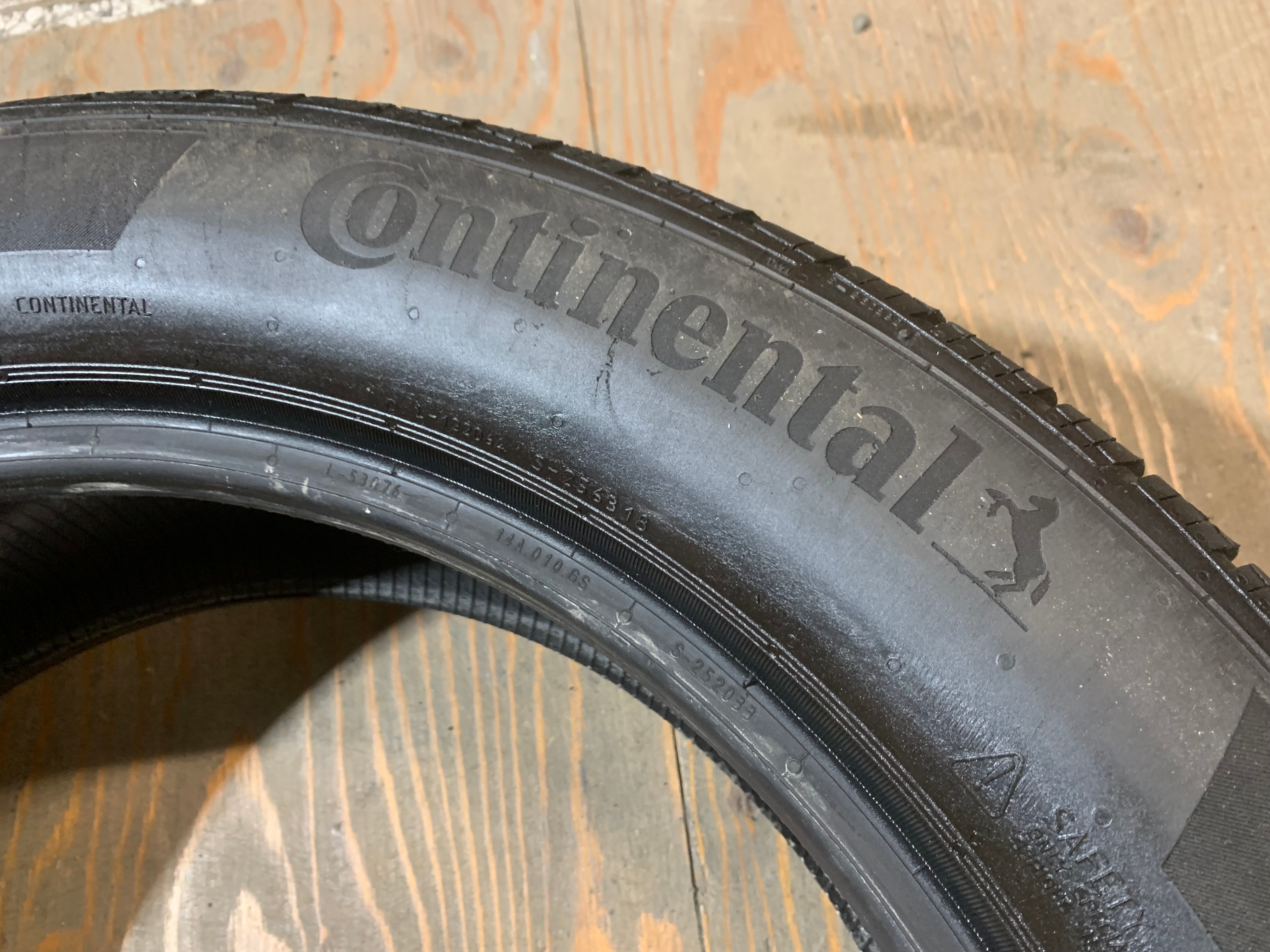 1 X single 235/50/19 M+S 103T Continental pro contact GX SSR RFT - photo 5