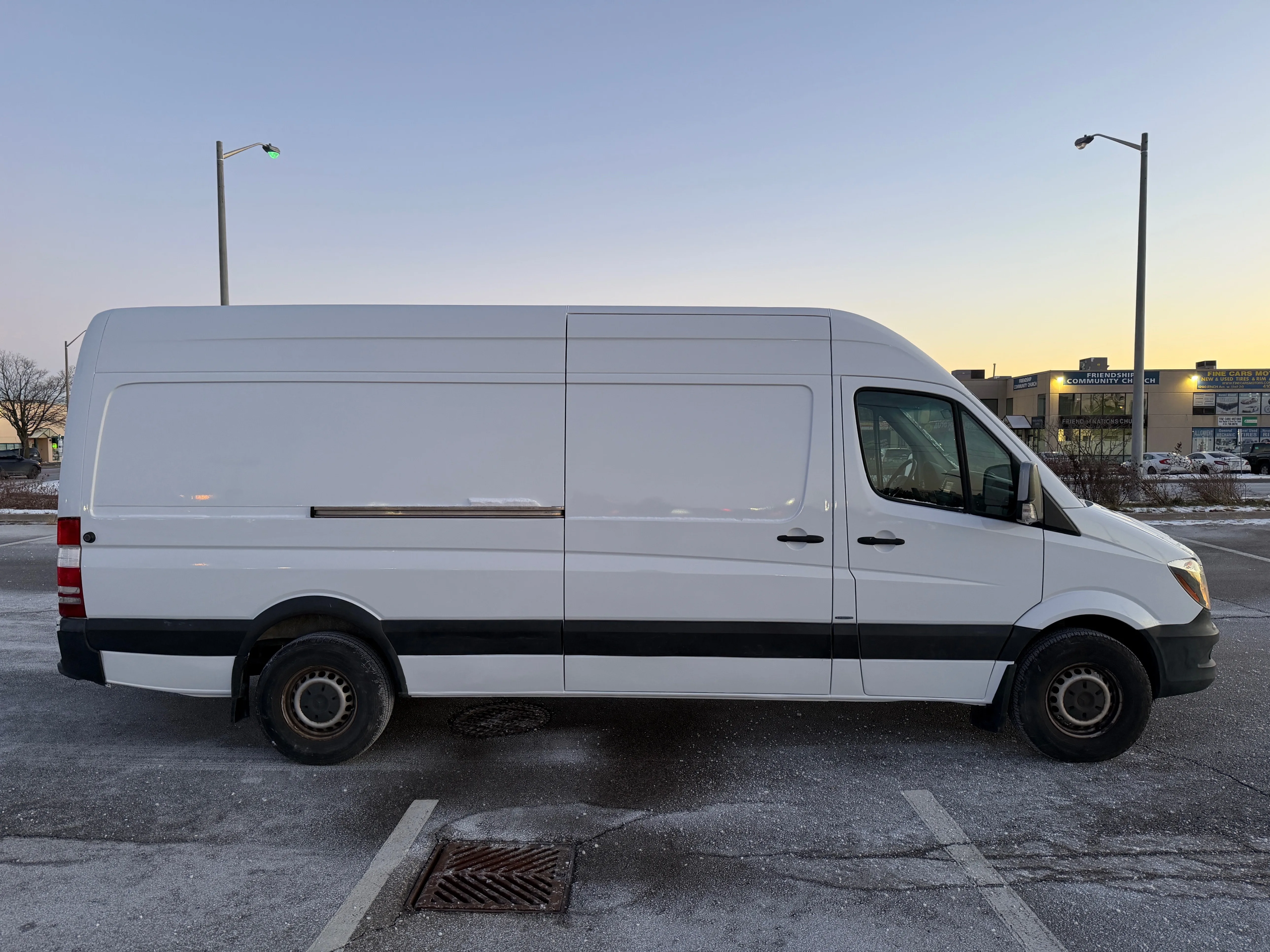 2015 Mercedes-Benz Sprinter 2500 170 WB 2.1L Diesel image indicator(4)