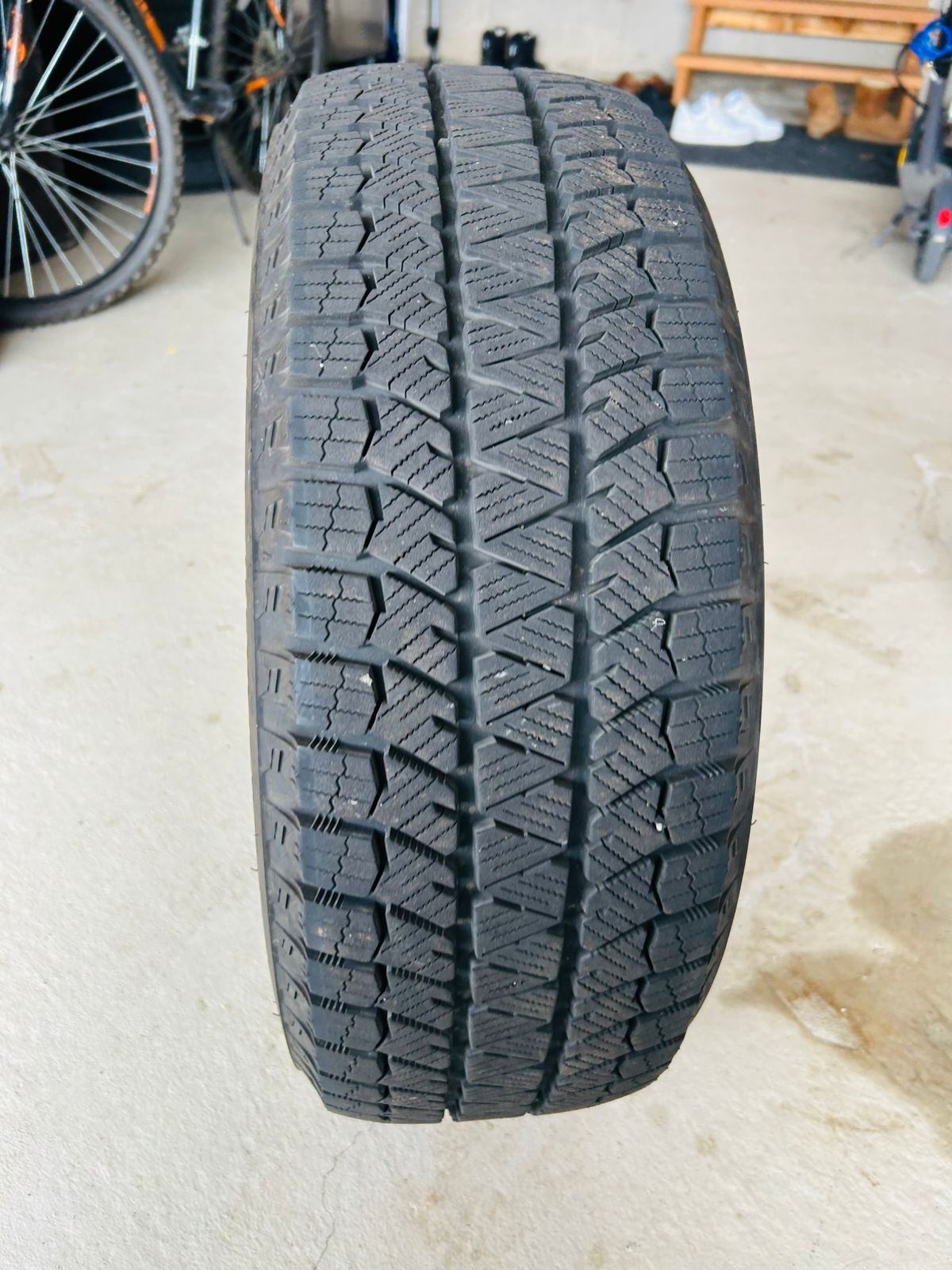 Bridgestone Blizzak WS90 Winter Tires – 205/60R16 - photo 3