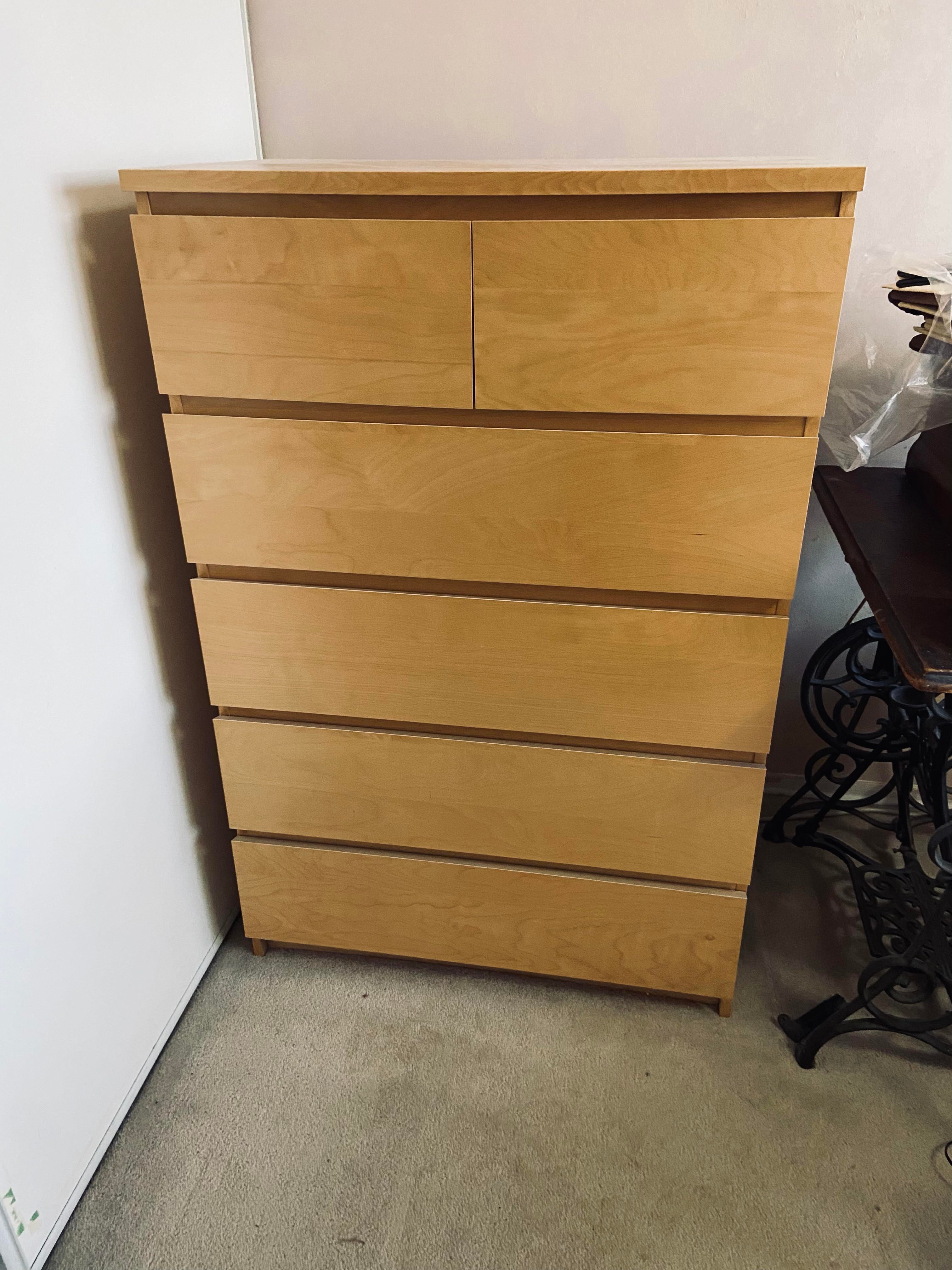 Ikea dresser with 5 drawers