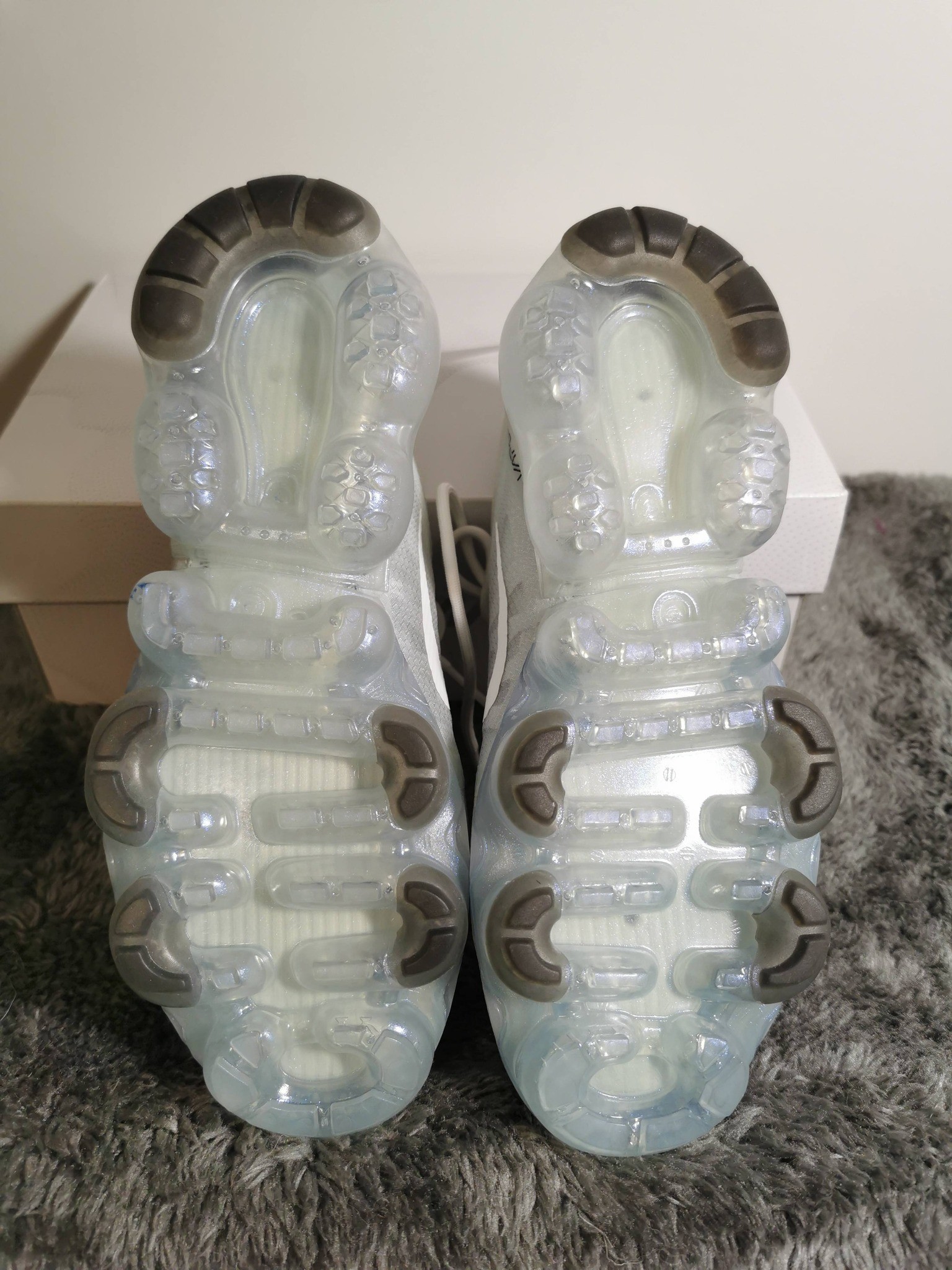 Nike Air Vapormax 2019 - Women's Size 5.5 - photo 4