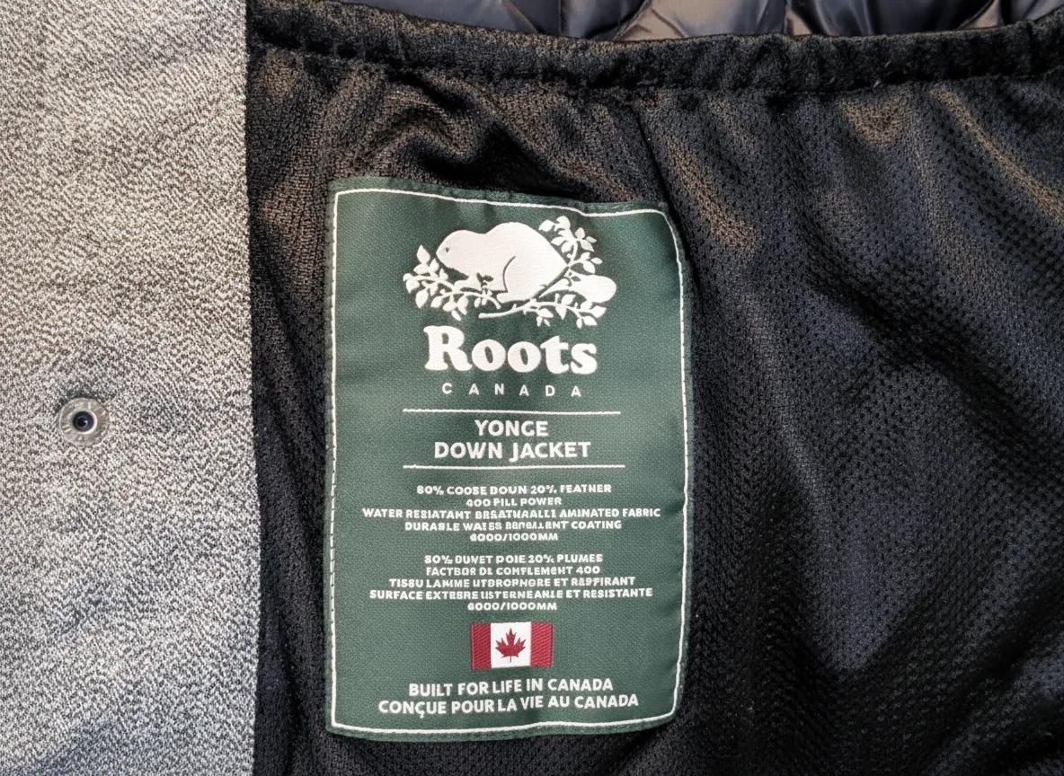 ROOTS Mens Down Hooded Insulated Winter Jacket (S but fits M) image indicator(8)