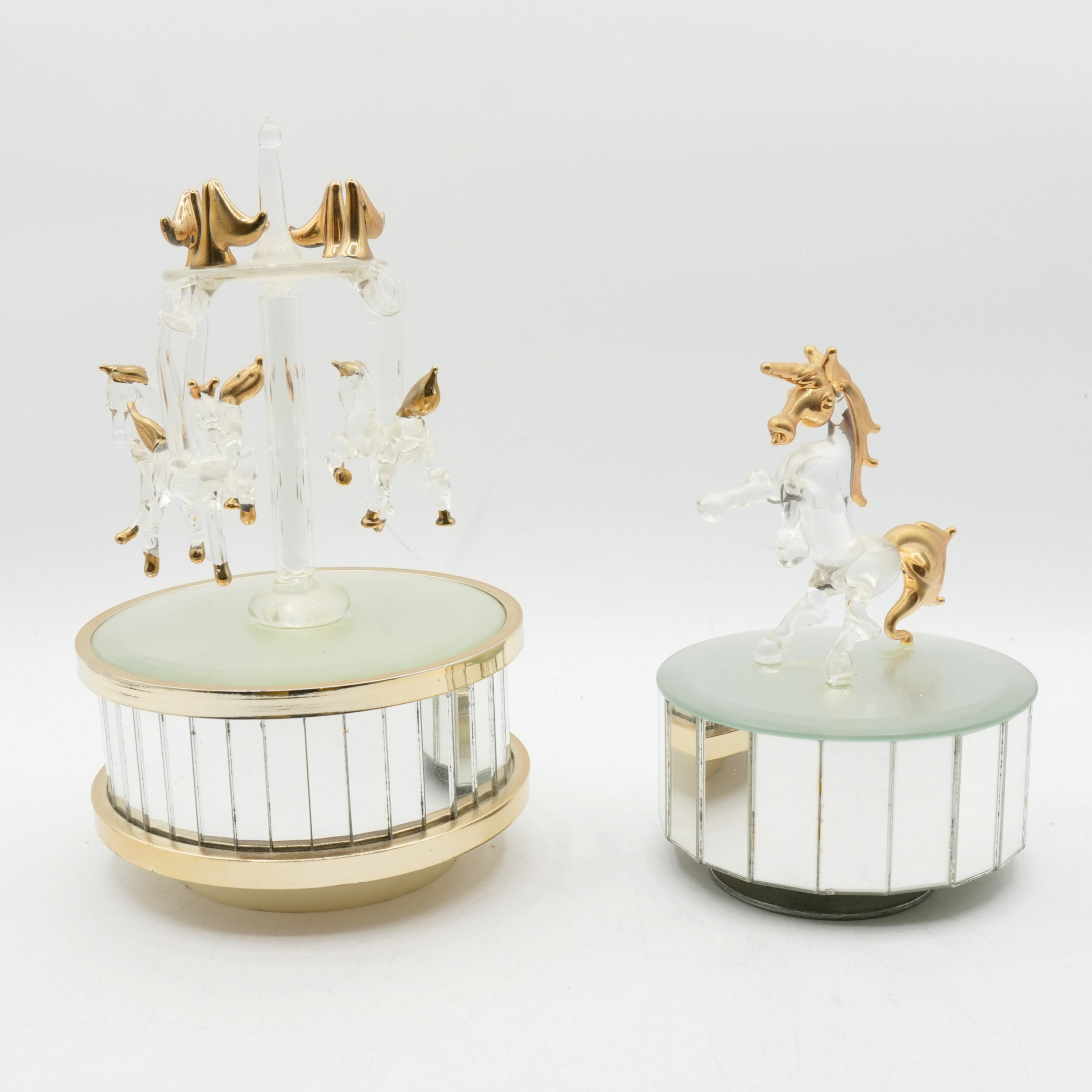 Vintage Glass Carousel Music Box - photo 2