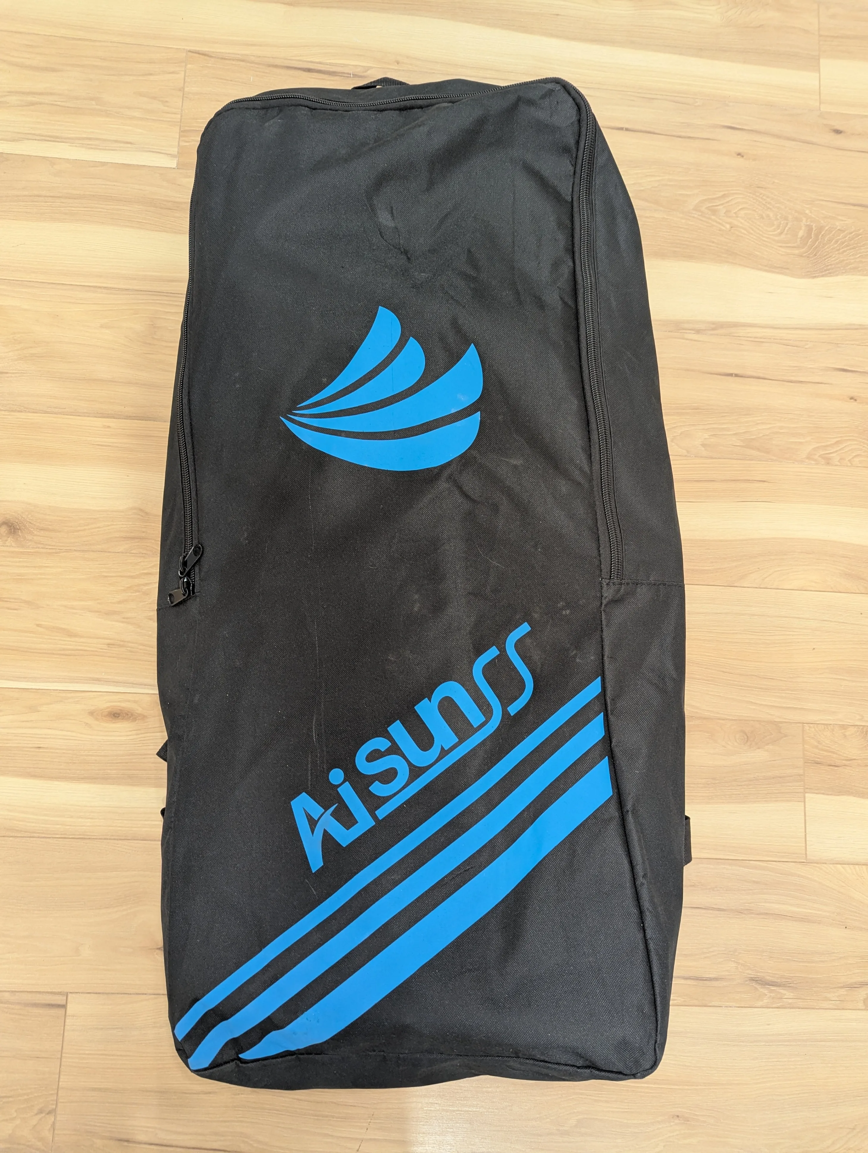 AISUNSS Inflatable Stand Up Paddle Board - 10.6' image indicator(8)