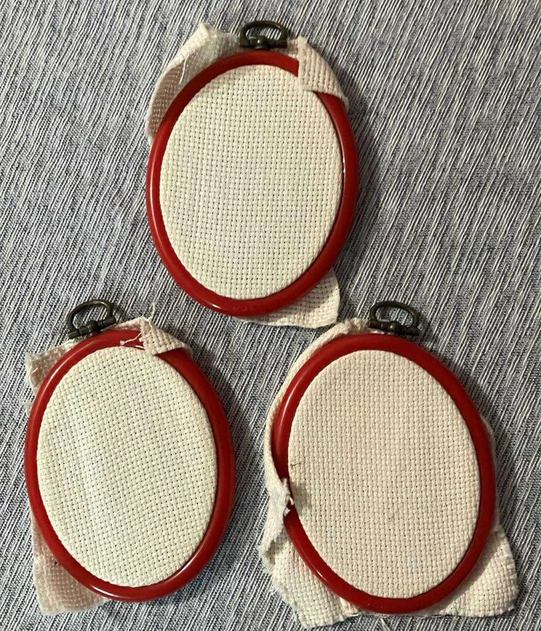 Embroidery Flexi Hoop Cross Stitch Oval - 4 x 3 Inches