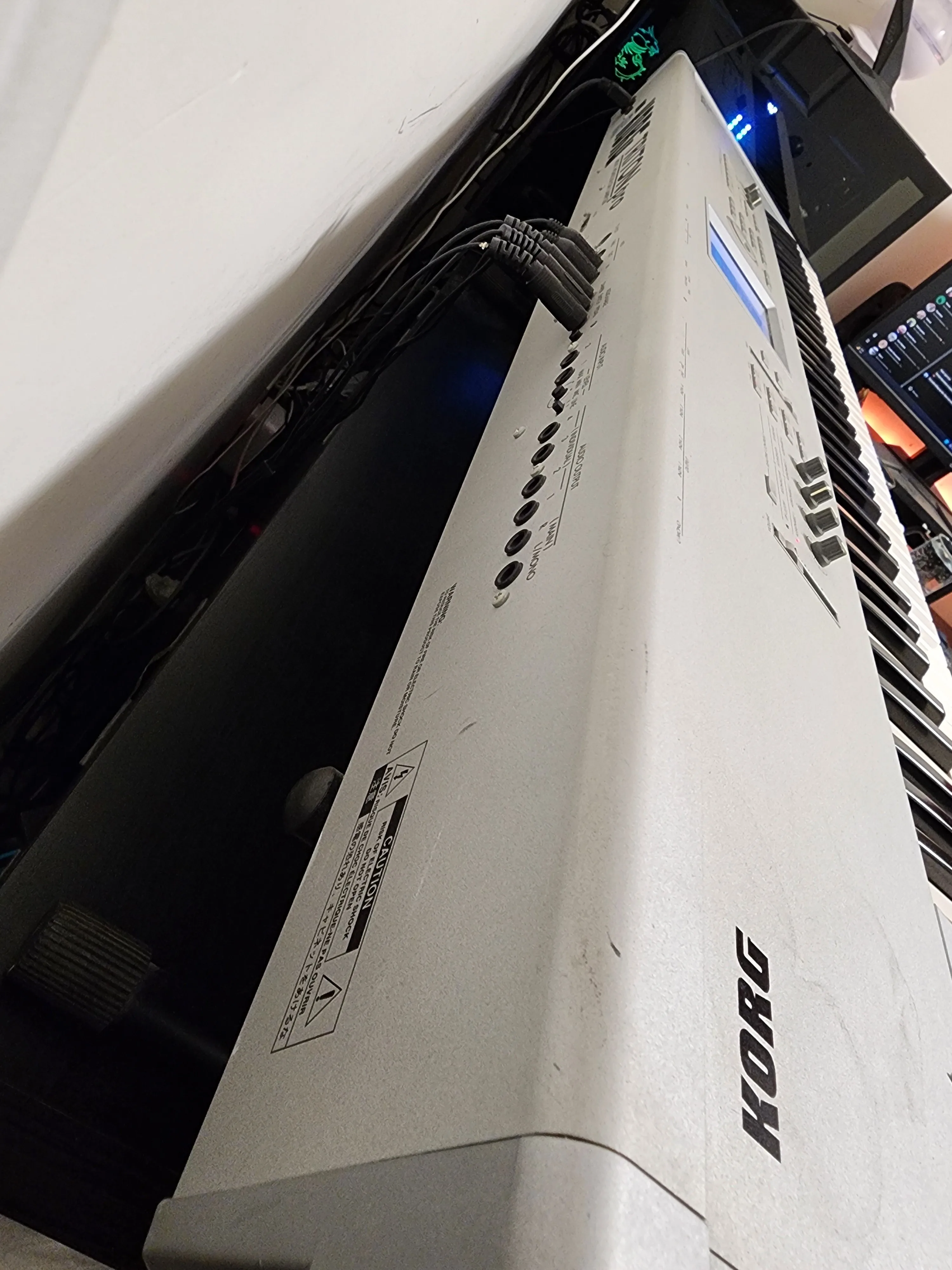 KORG Triton Pro 76 Key Synthesizer Keyboard Piano image indicator(3)