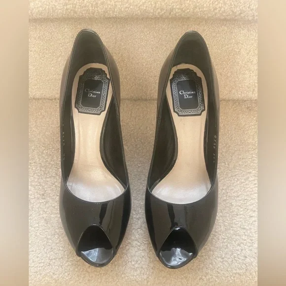 Authentic Christian Dior black high heel shoes in mint condition - photo 3