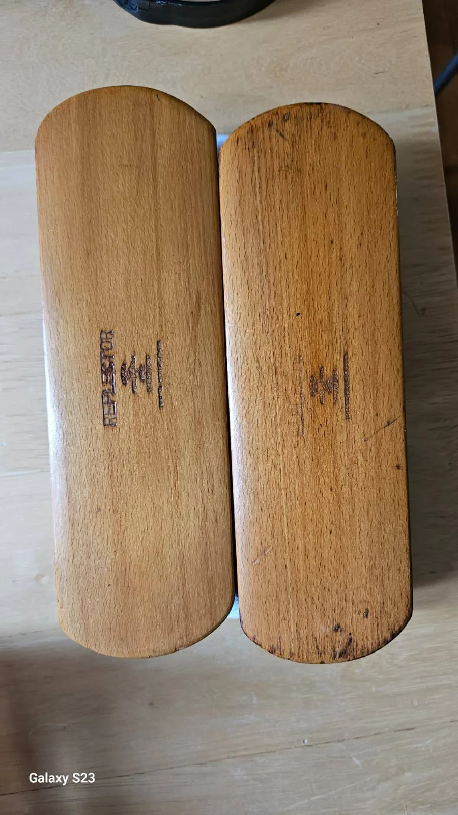 Vintage Esquire Shoe Care Chest & Boot Polish Set image indicator(10)