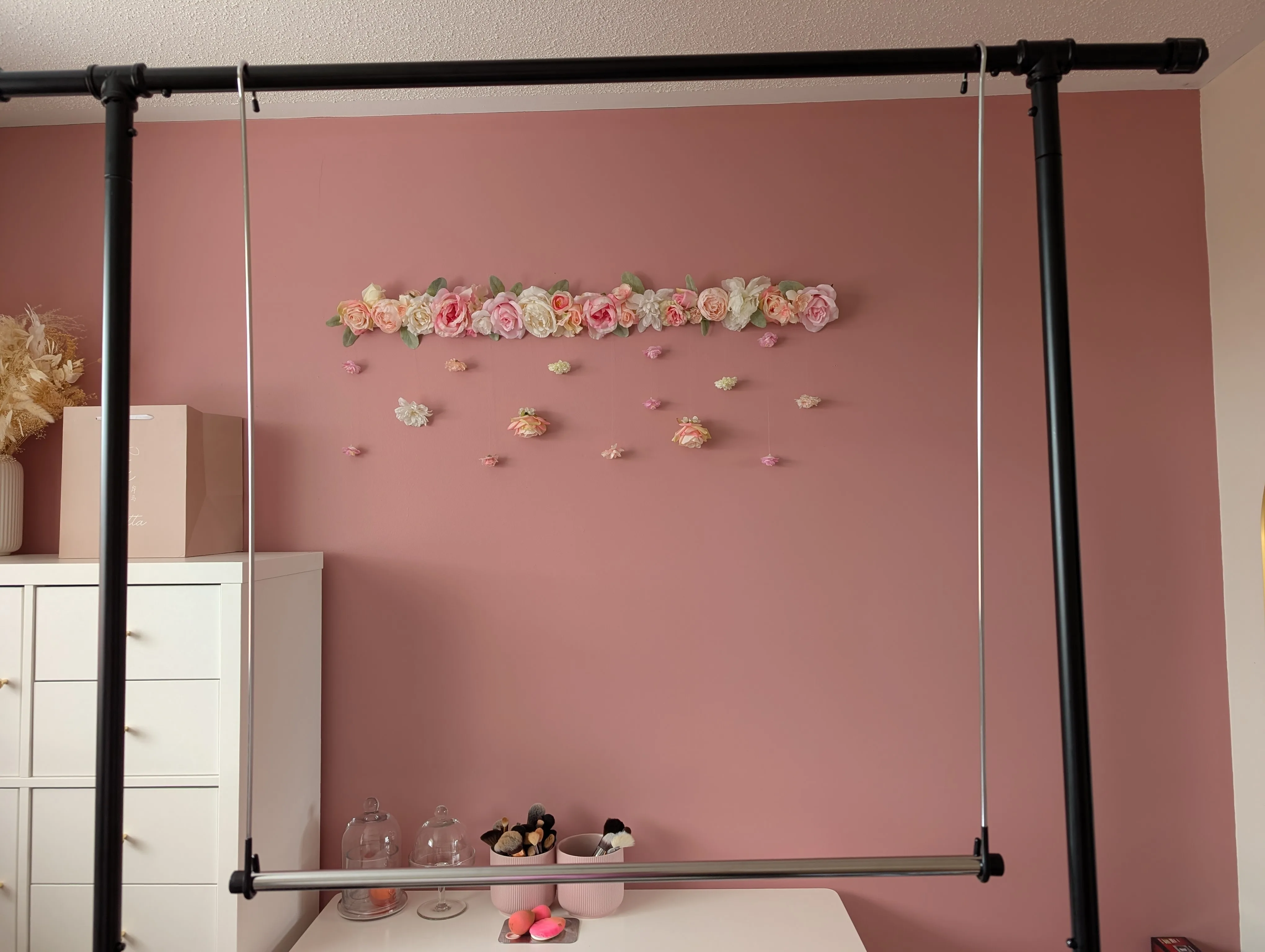 Adjustable Closet Rod - Double Hanging x2 ($10 each)