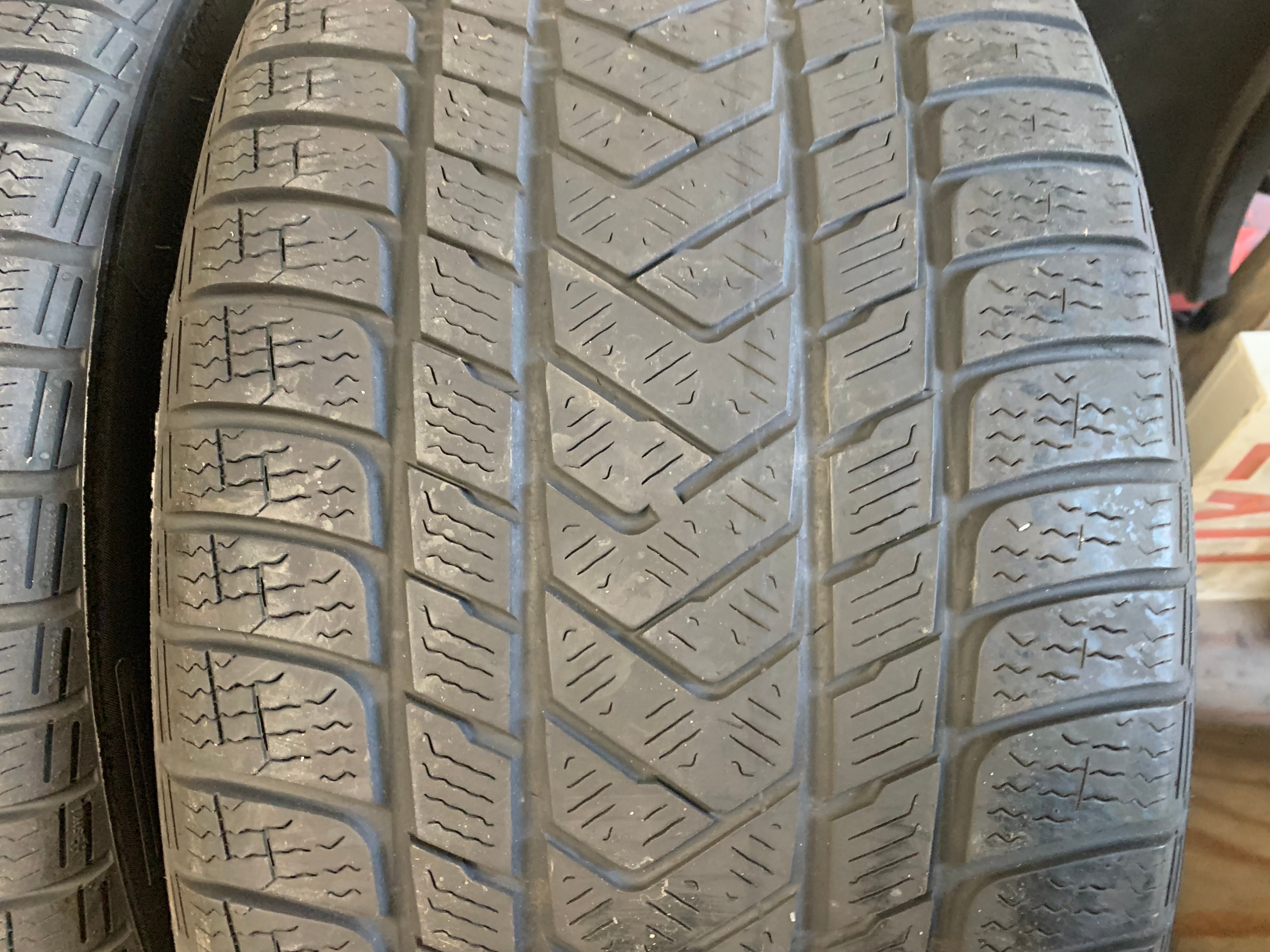 PAIR of 295/30/20 M+S 101W Pirelli Sottozero 3 Winter with 50% - photo 2