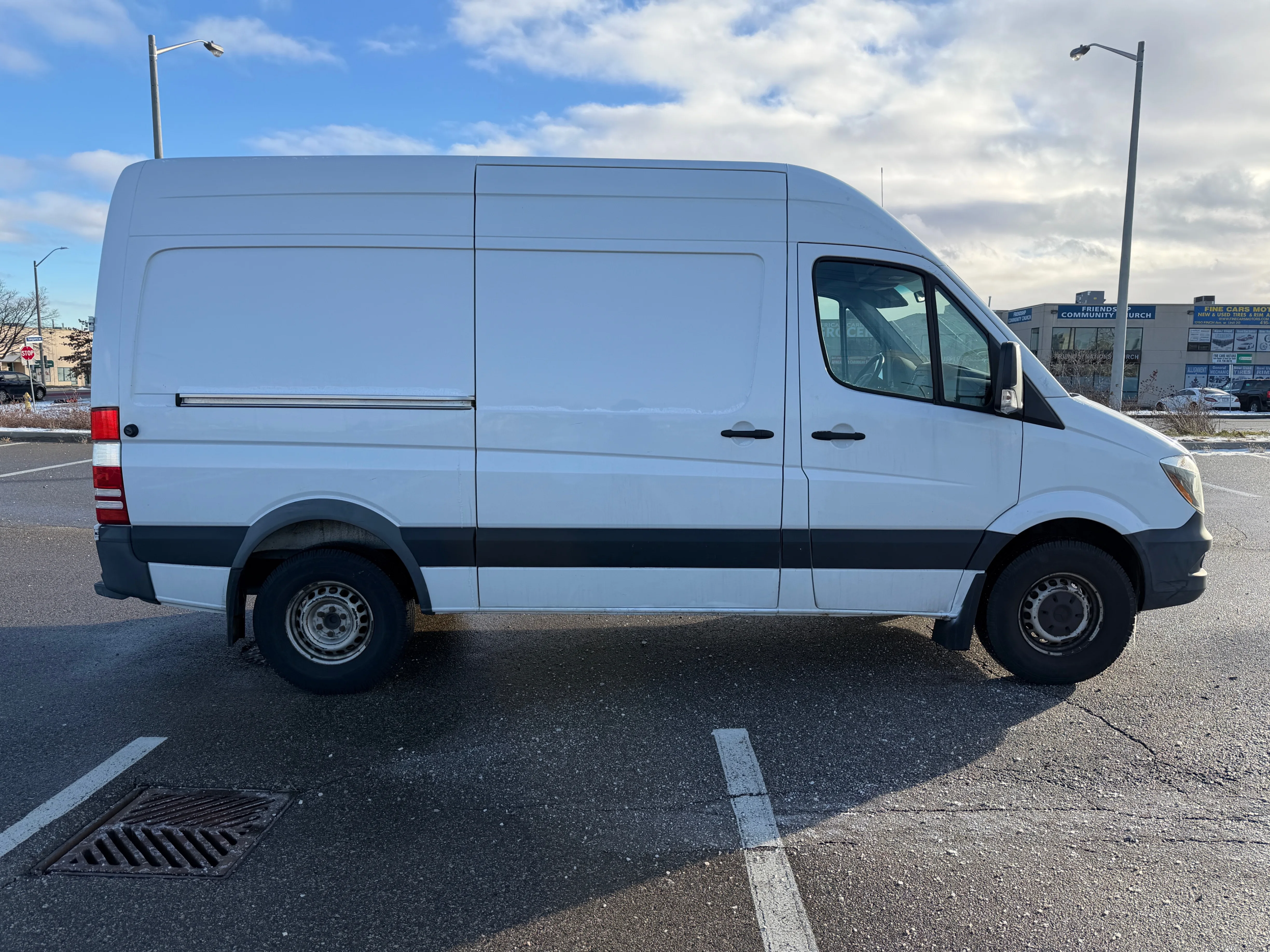 2015 Mercedes-Benz Sprinter 2500 144 WB 2.1L Diesel image indicator(4)