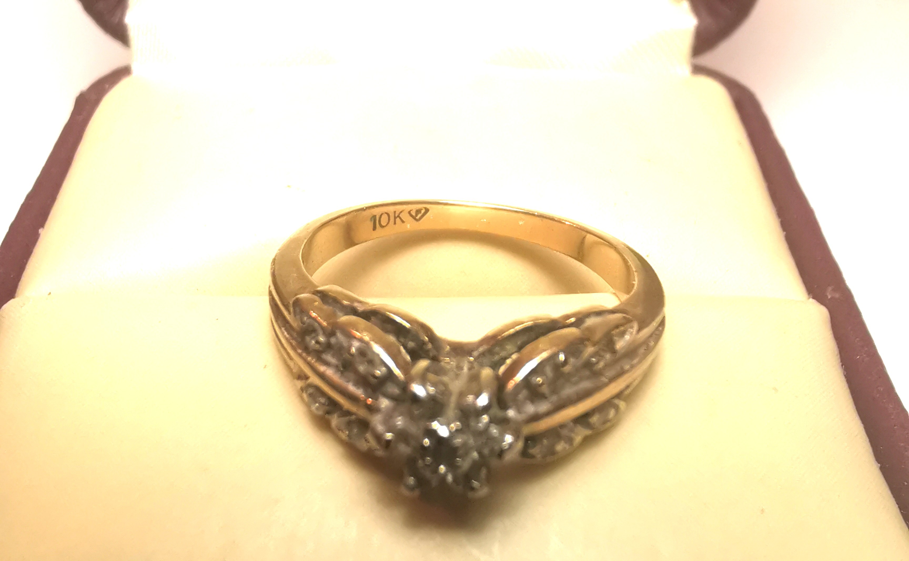 Heavy 3g Vintage 10K Yellow Gold Diamond Cluster Ring Size 4 - photo 4