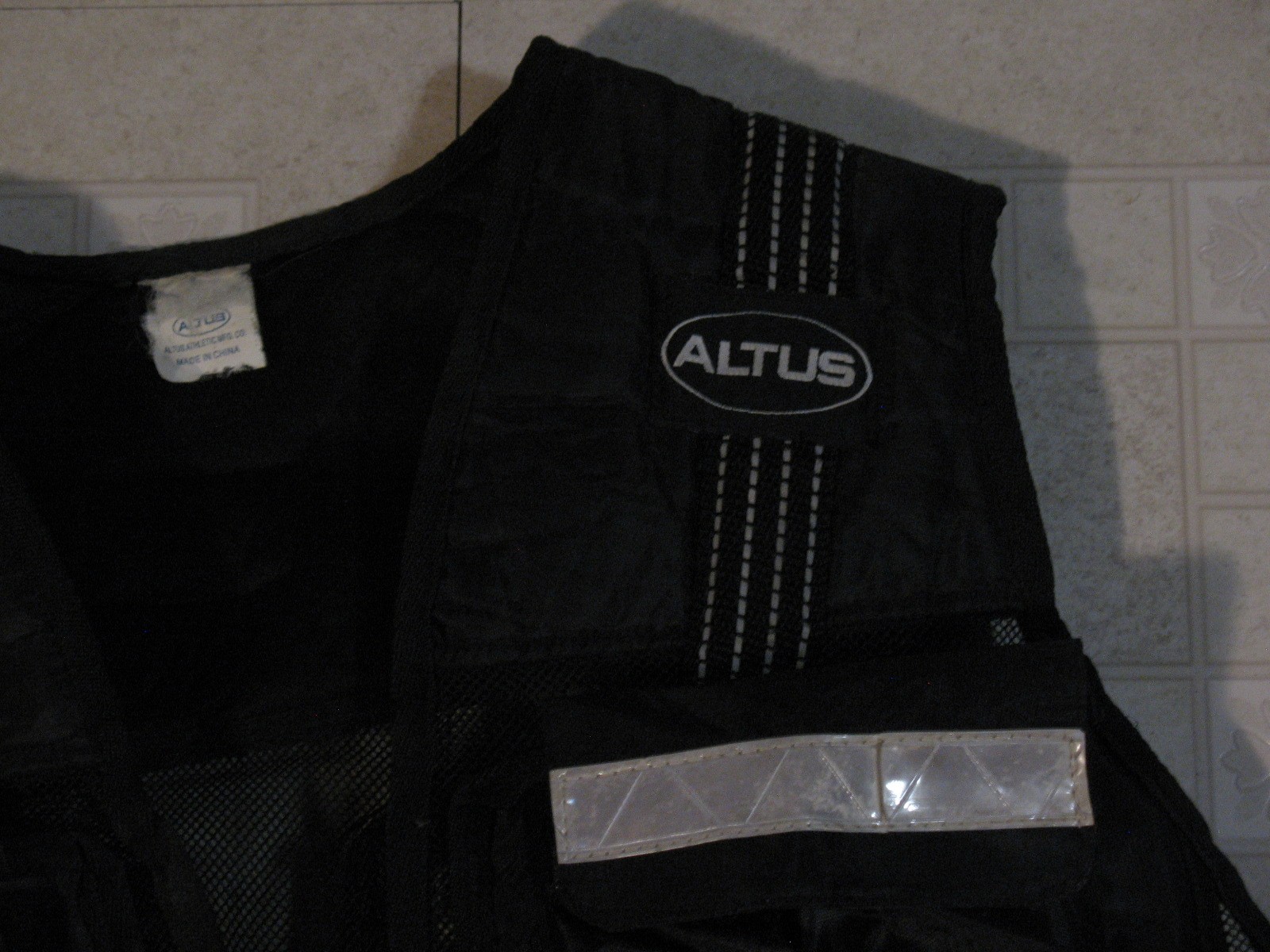 Altus Adjustable Weighted Vest - photo 2