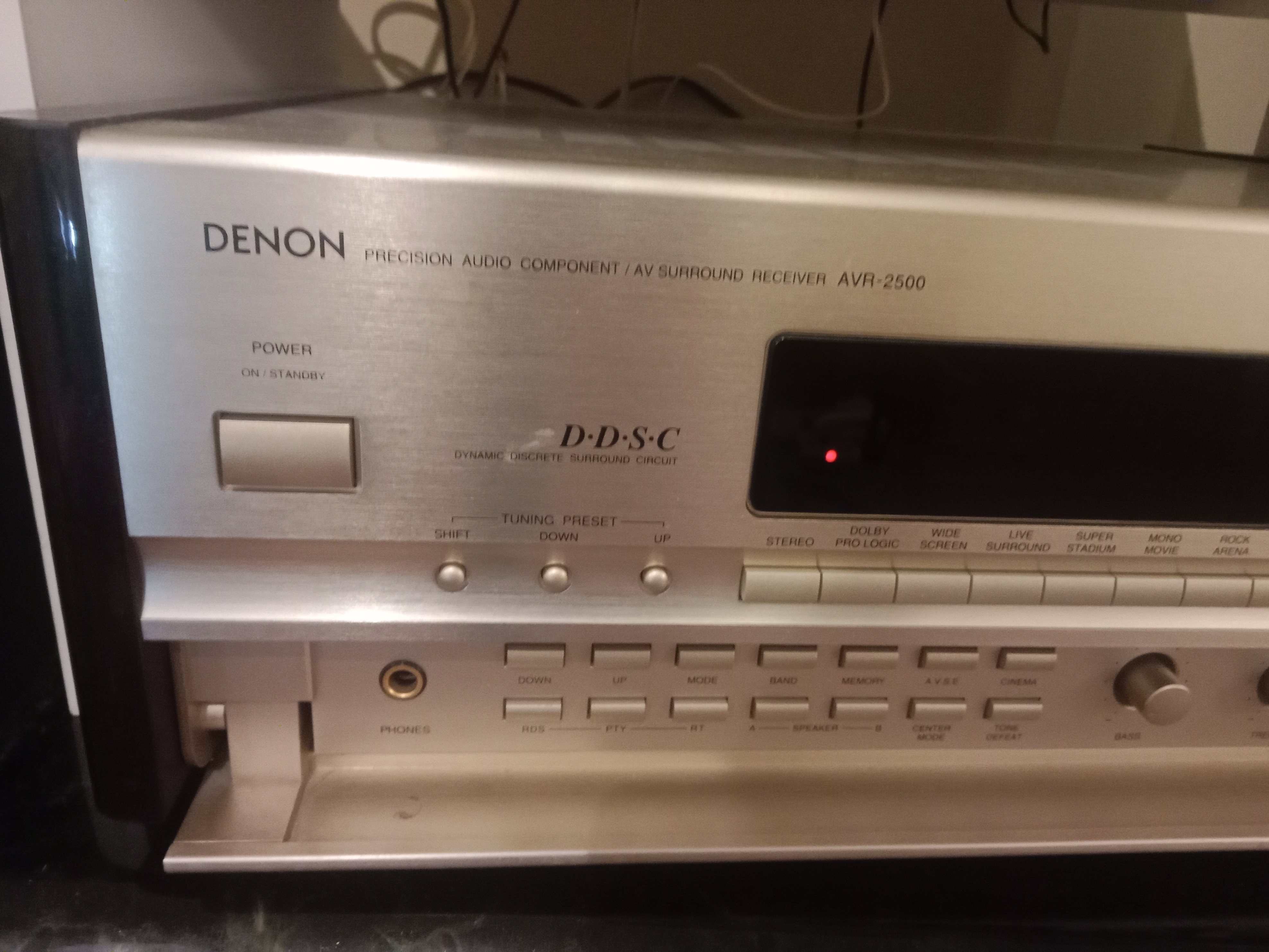 Denon AVR-2500 surround receiver - photo 2