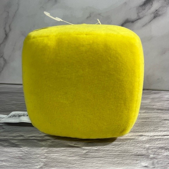 Pokemon Quest Pikachu Square Plush - photo 4
