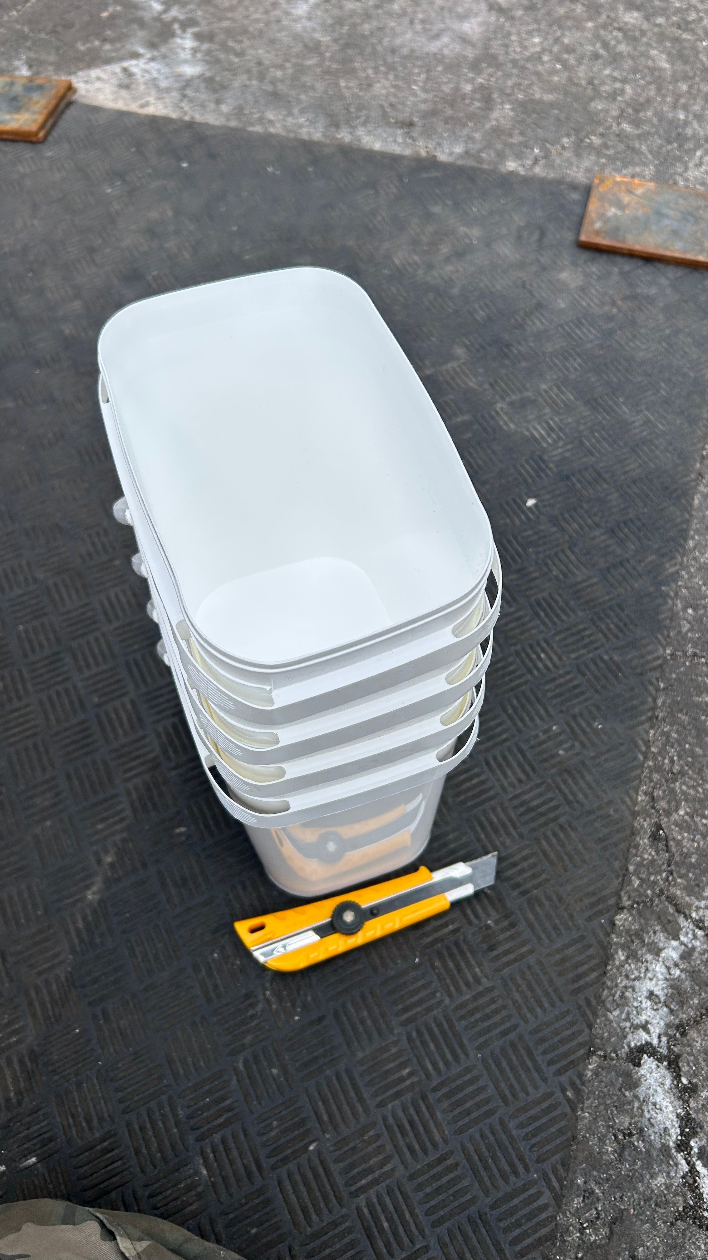Rowpack Rectangle Food Pails, 1 US G/each, No lids, Carton of 8 - photo 3