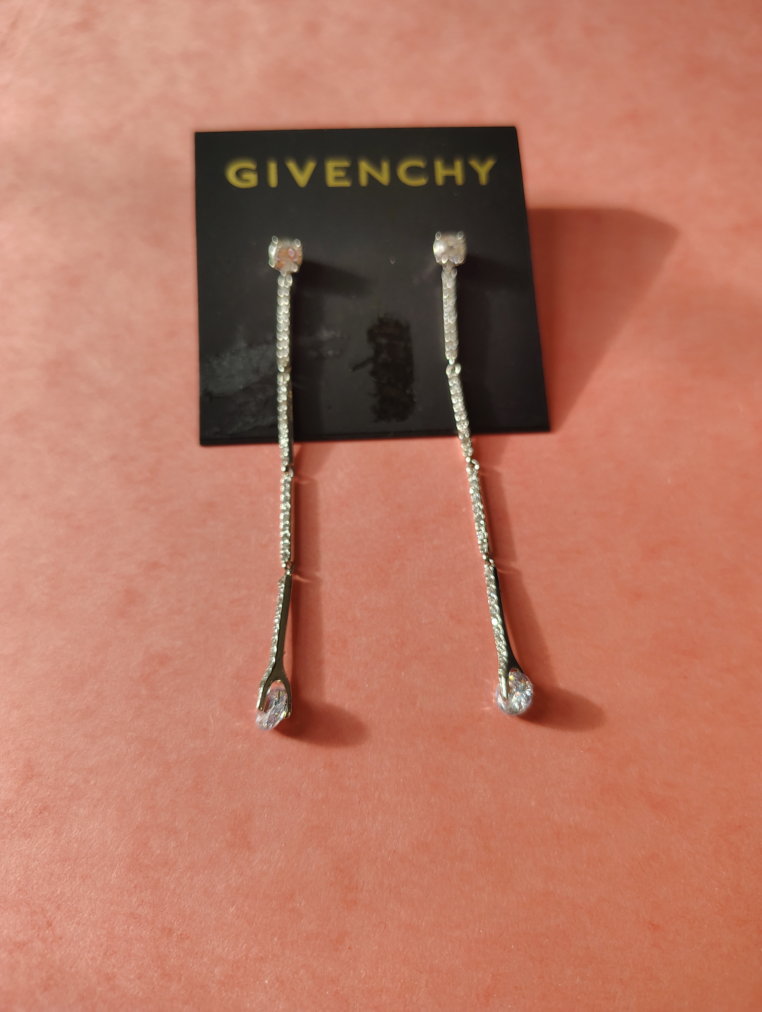 NEW EARINGS- Givenchy (Macy's US price tag, Sale) - photo 3