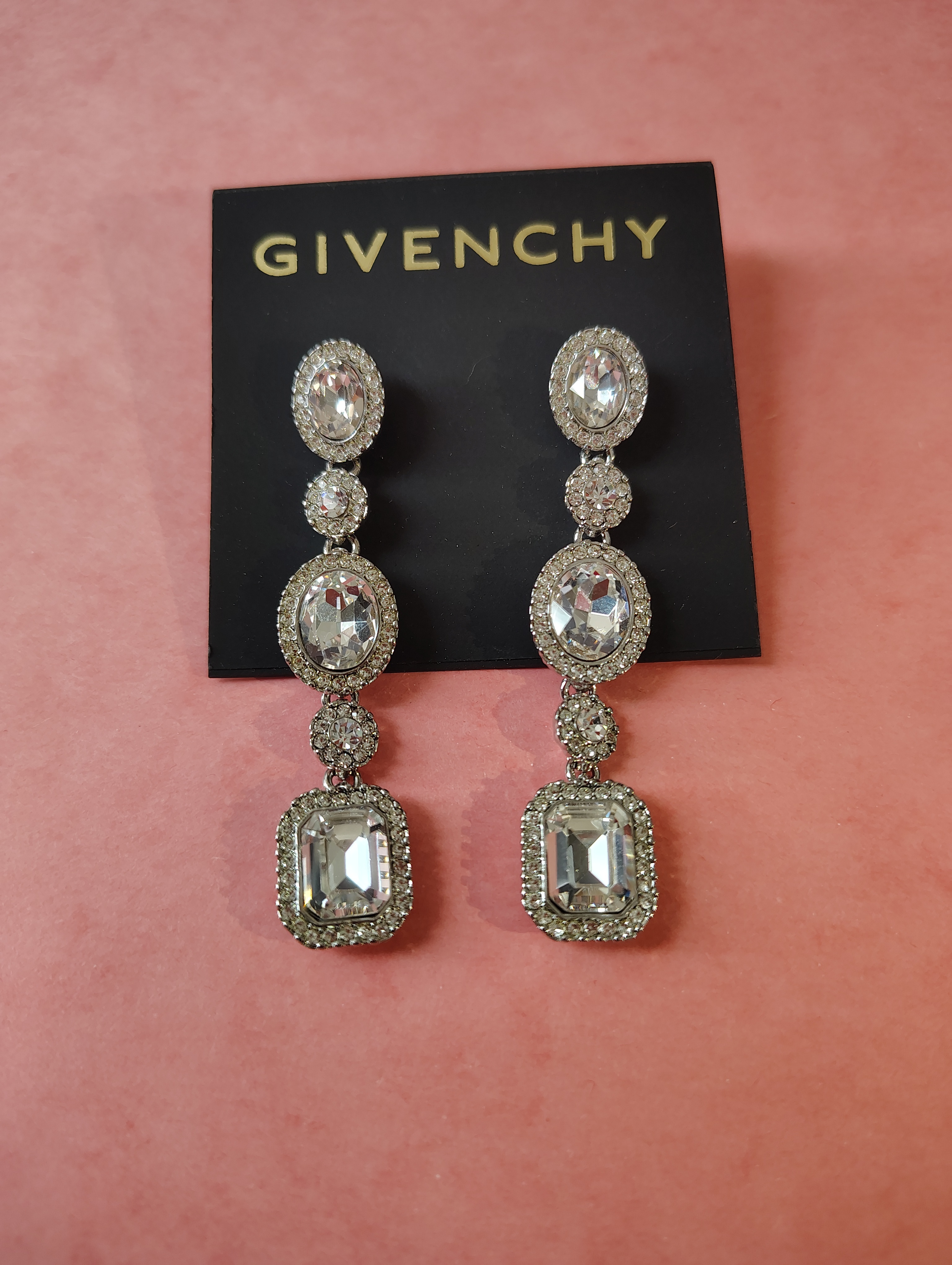 NEW EARINGS- Givenchy (Macy's US price tag, Sale) - photo 2