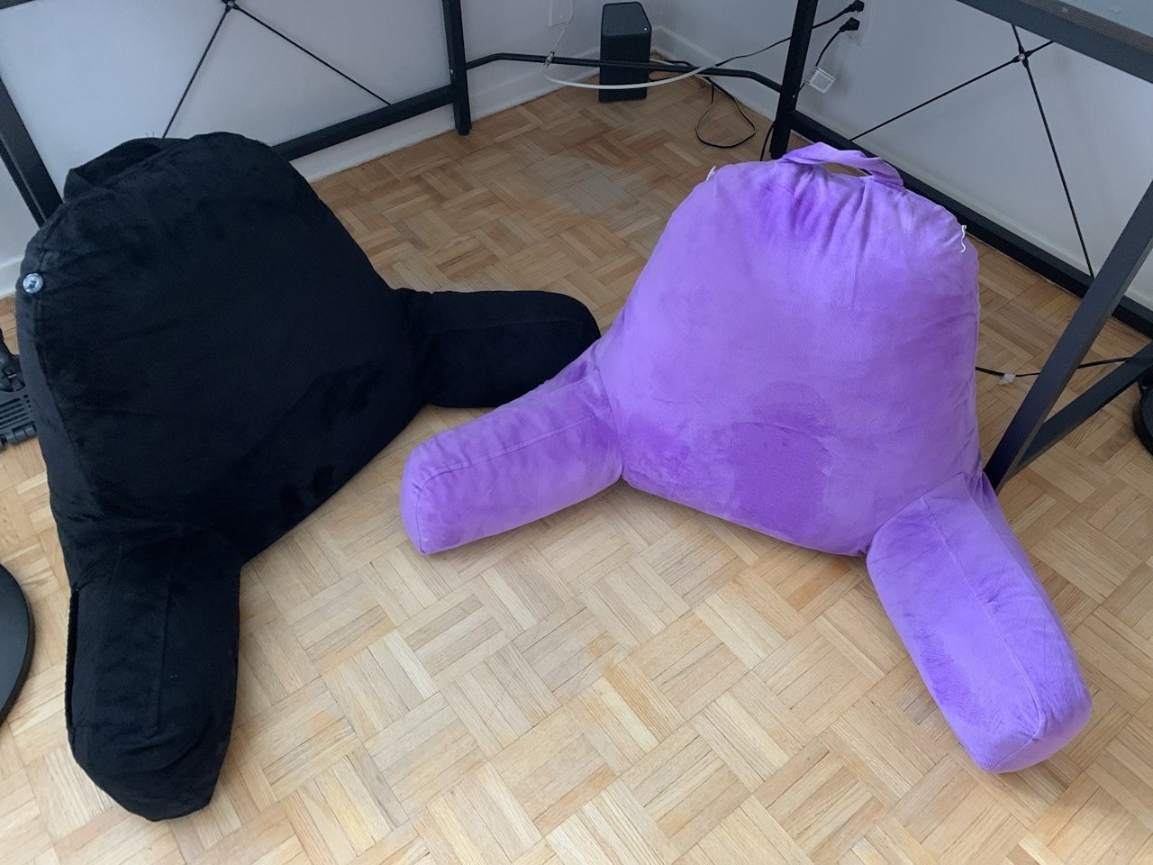 Bed Rest Reading Pillow - Purple 🥕