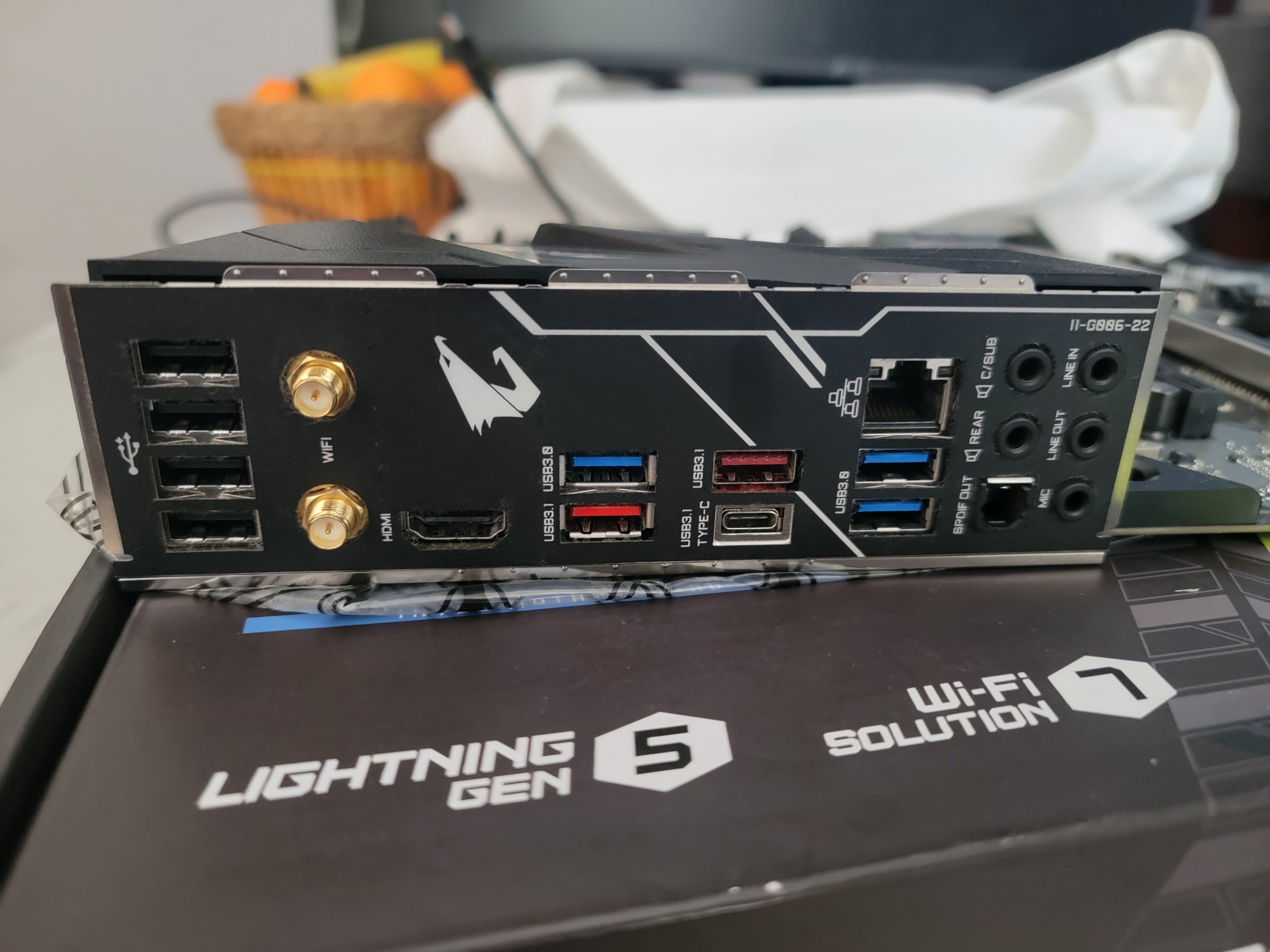 i9-9900KS + GIGABYTE AORUS Z390 WiFi + NZXT Kraken AIO COMBO - photo 5