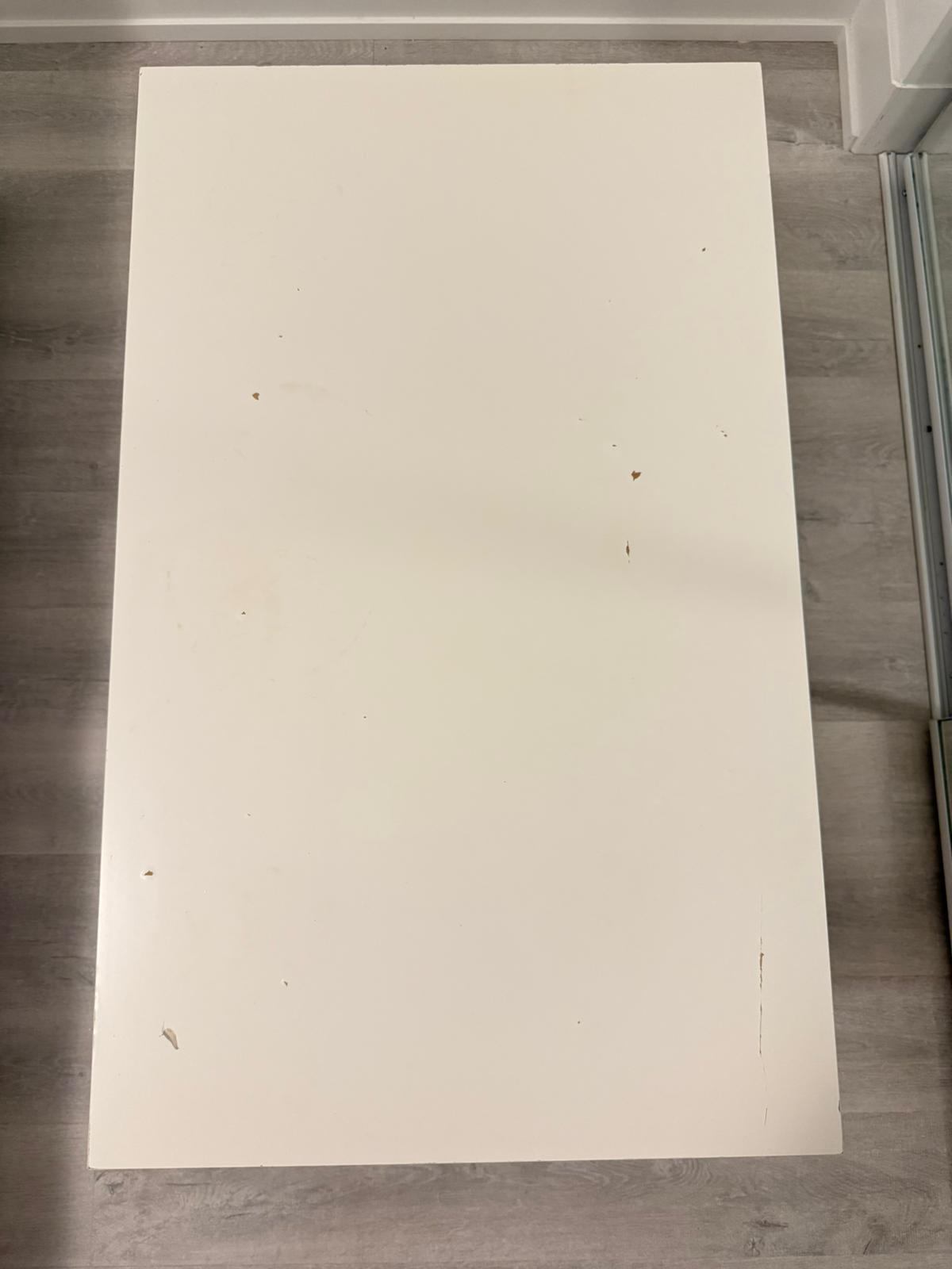 Free- White Coffee Table - photo 3