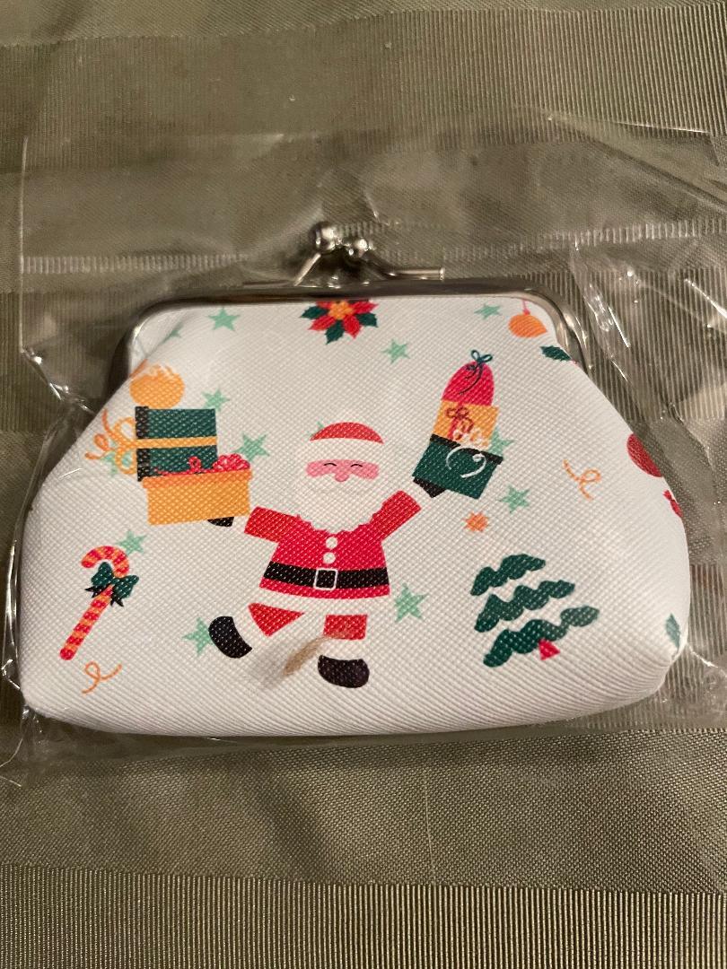 NEW NOT OPENED CHRISTMAS SANTA COIN PURSE