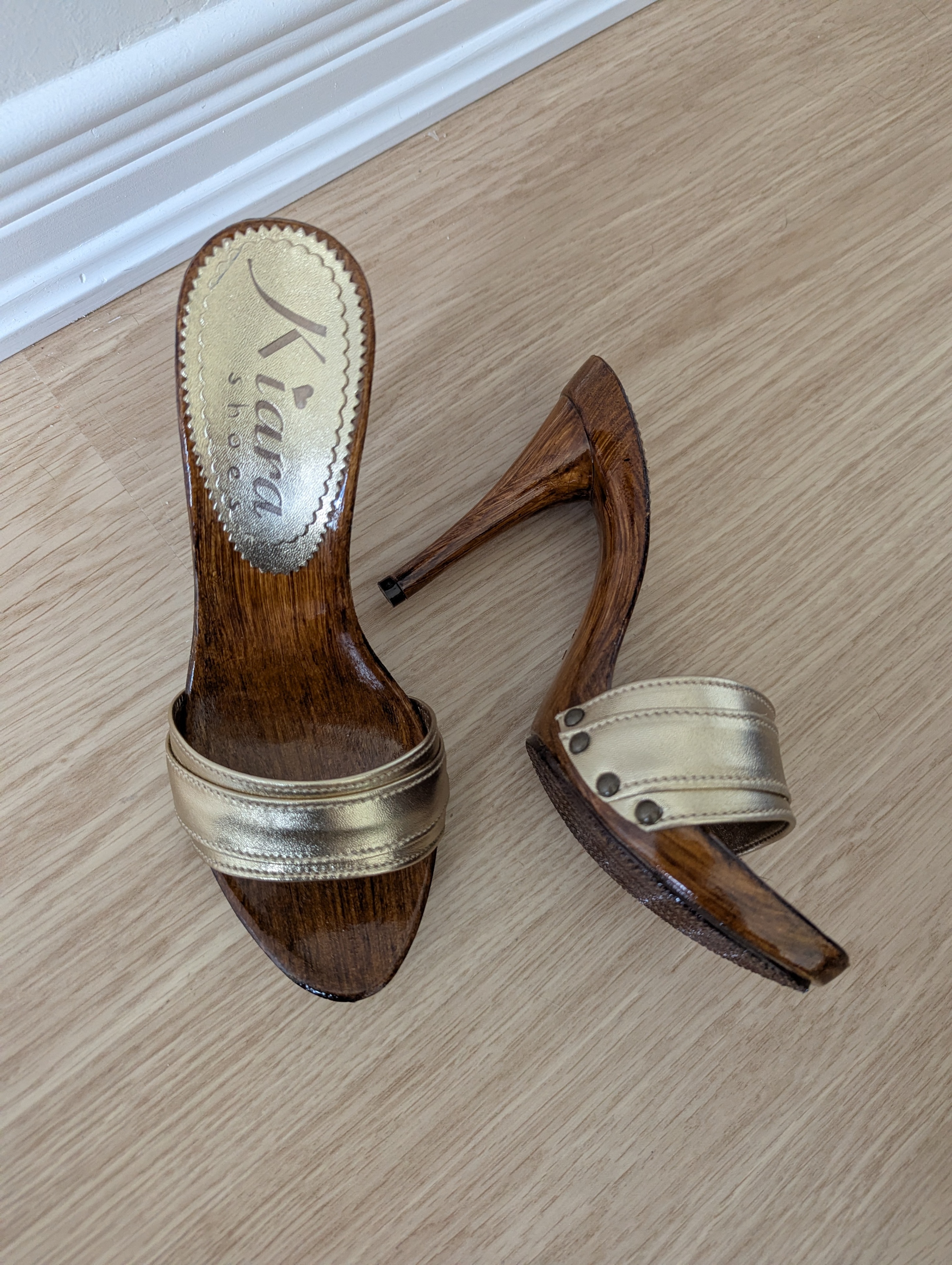 Gold Mule Kiara Wood Heel Size 38 / Size 7 - photo 3