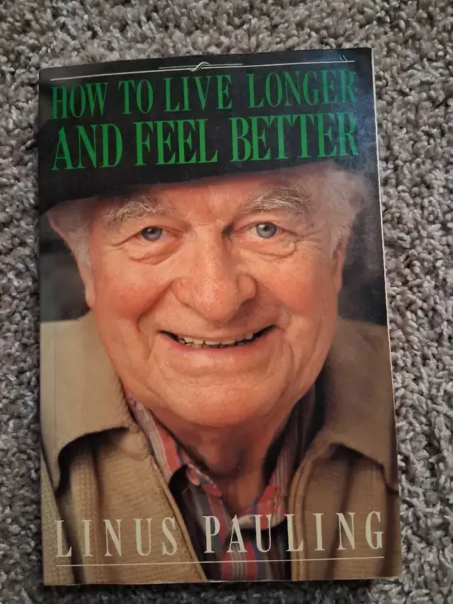 Linus Pauling Book