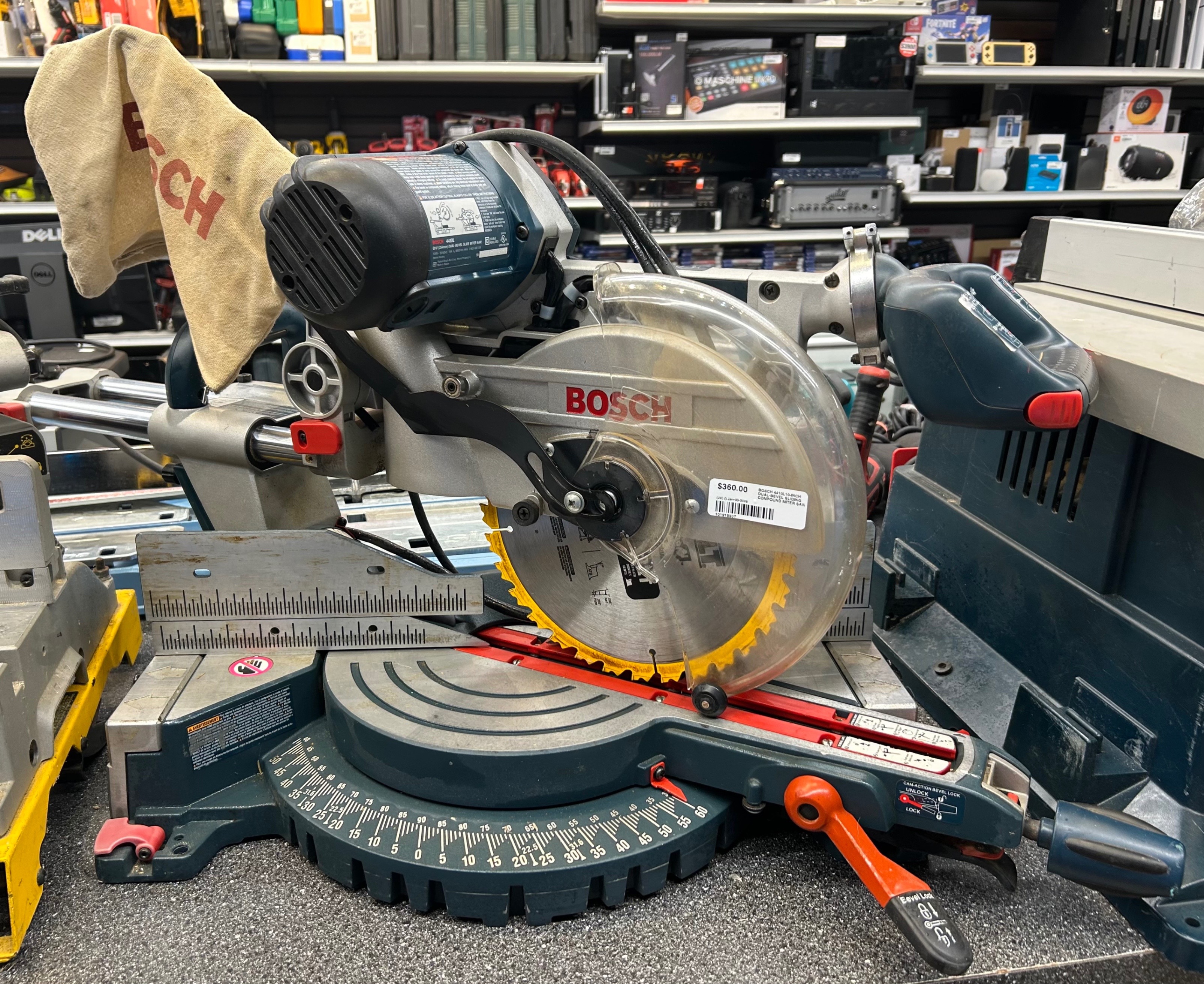 Bosch 10-inch Dual Bevel Sliding Compound Miter Saw