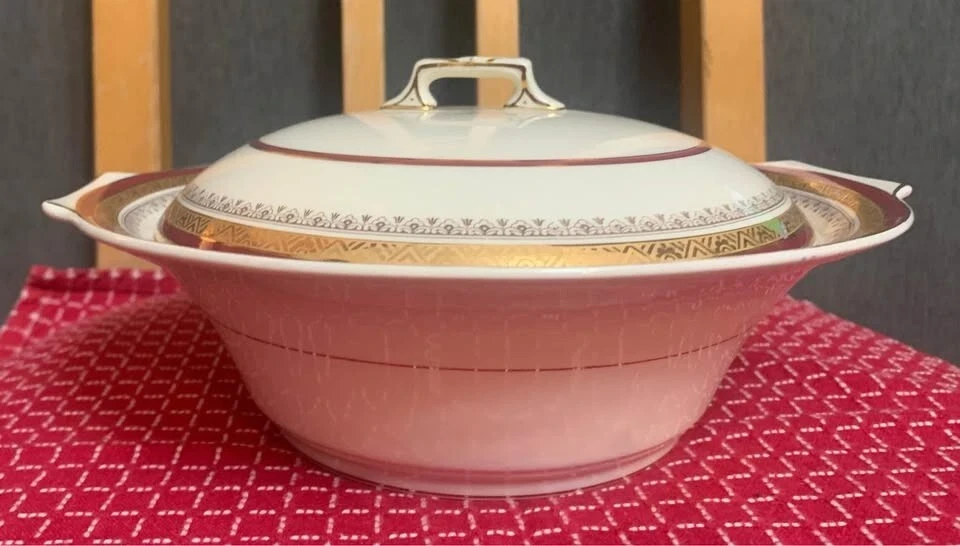Vintage Royal Myott's  "The Crowning" Large Covered Serving Bowl