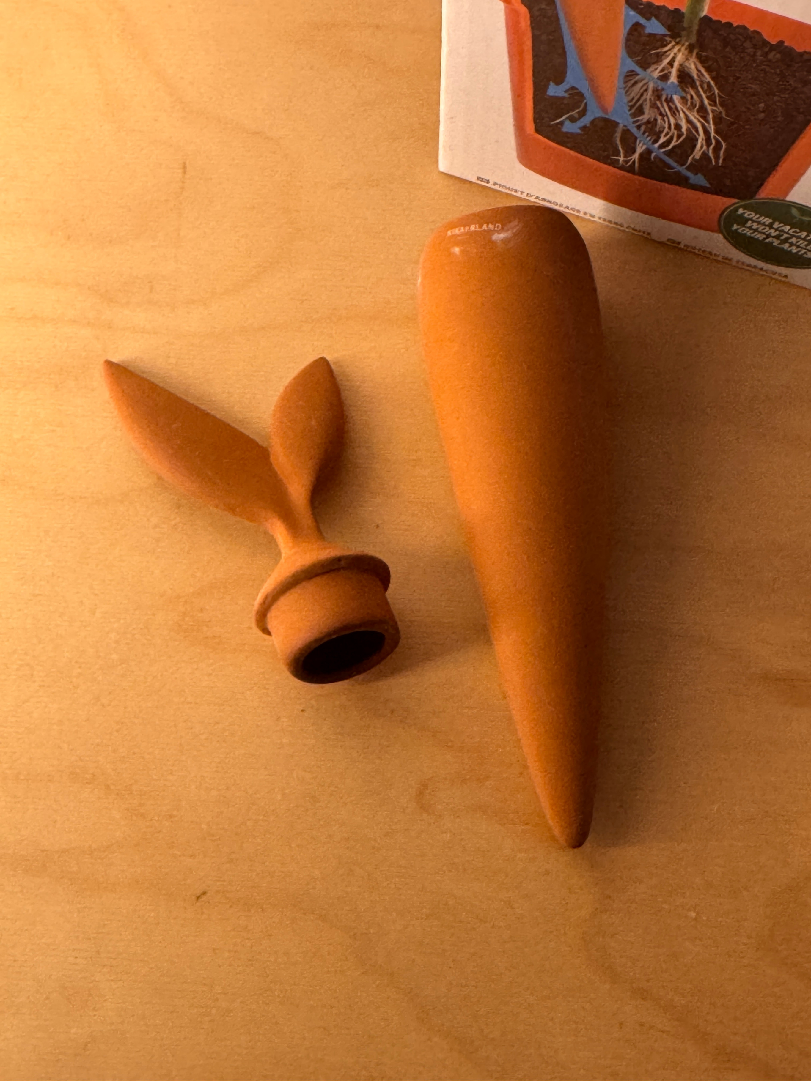 [new] watering Stake (carrot)- slow release watering device. - photo 2