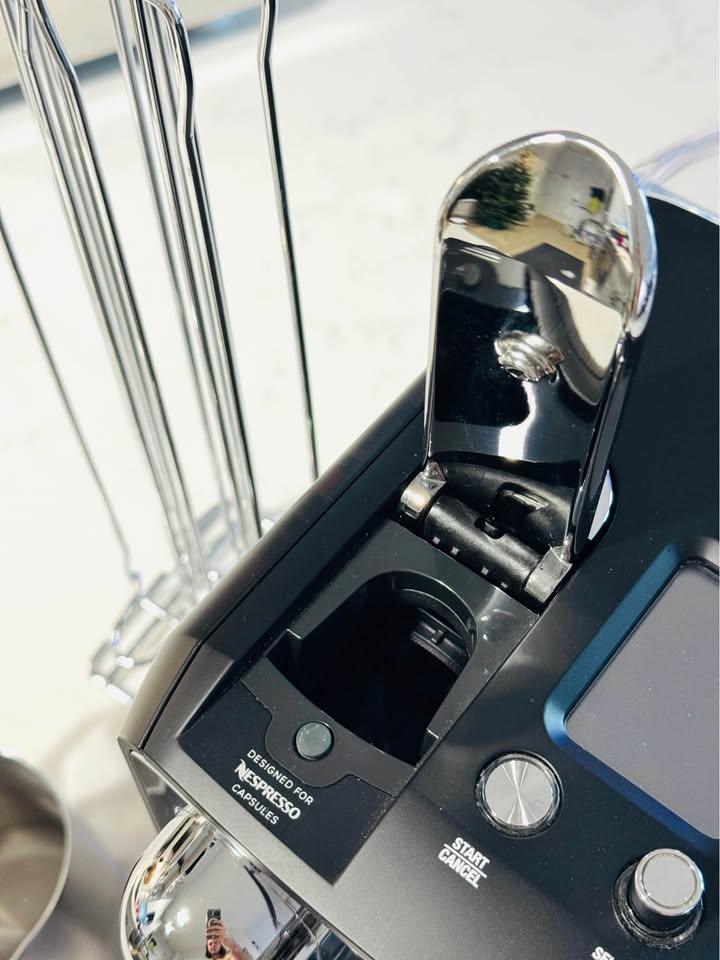 Nespresso Breville Creatista Plus/Pro Espresso Coffee Machine - photo 4