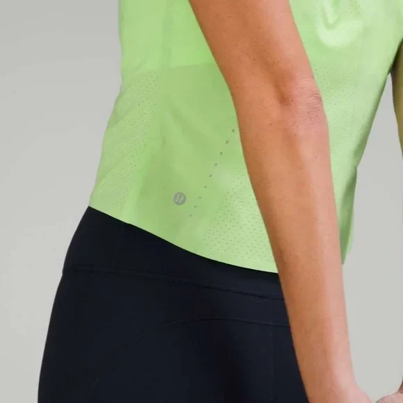 Lululemon Swift Ventilated Running Tank Top size 6 - photo 3