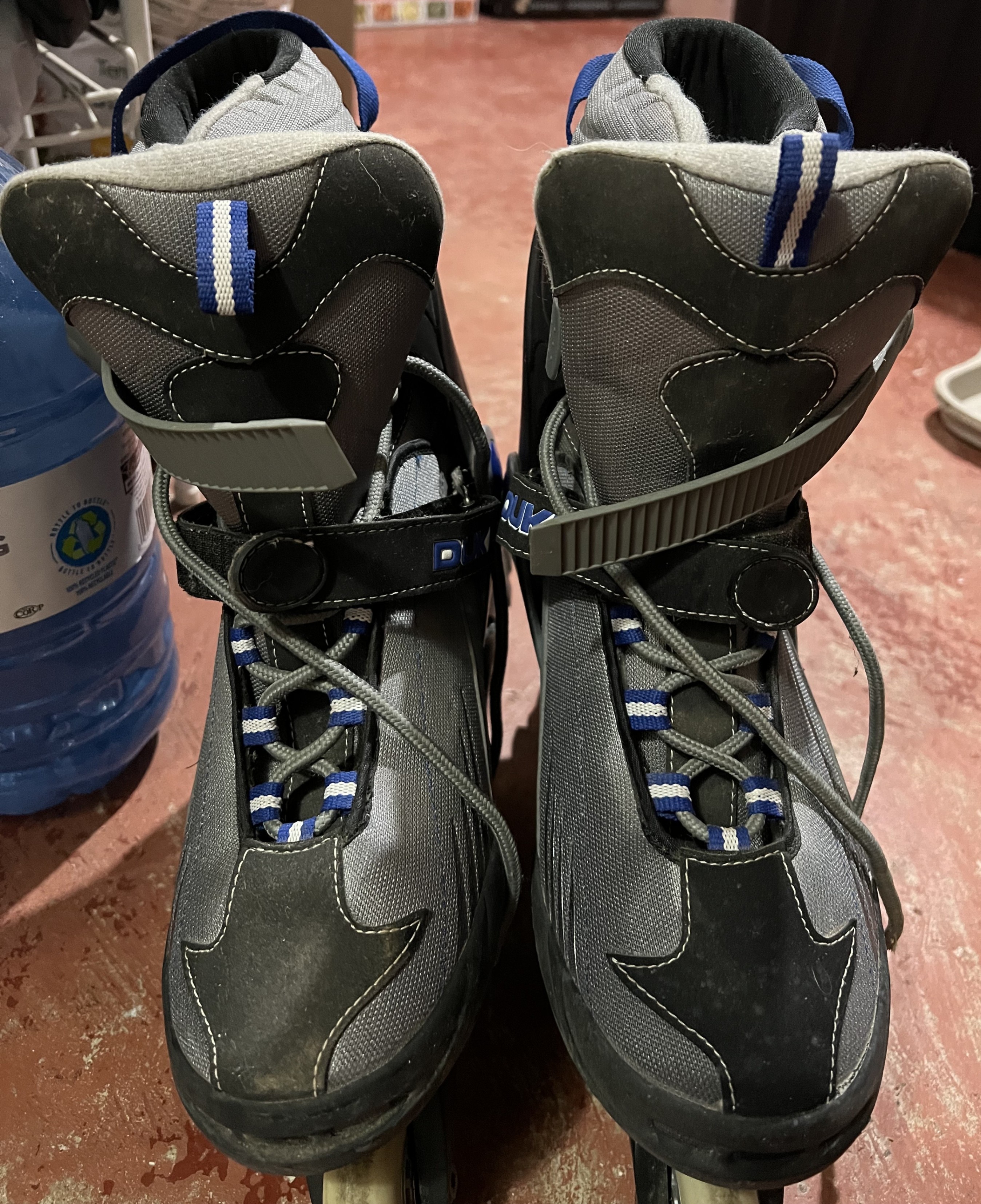 Dukes Rollerblades Size 9.5 / 10 - photo 5