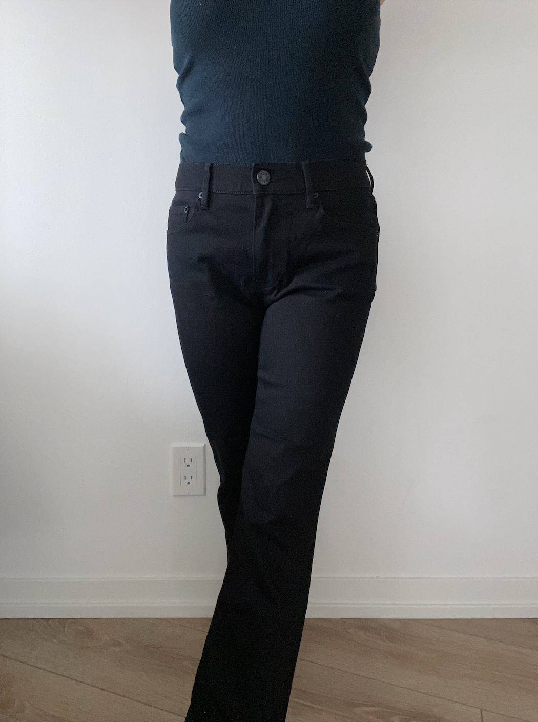 [NEW] Urban Outfitters BDG Black High-Waisted Jeans - photo 2