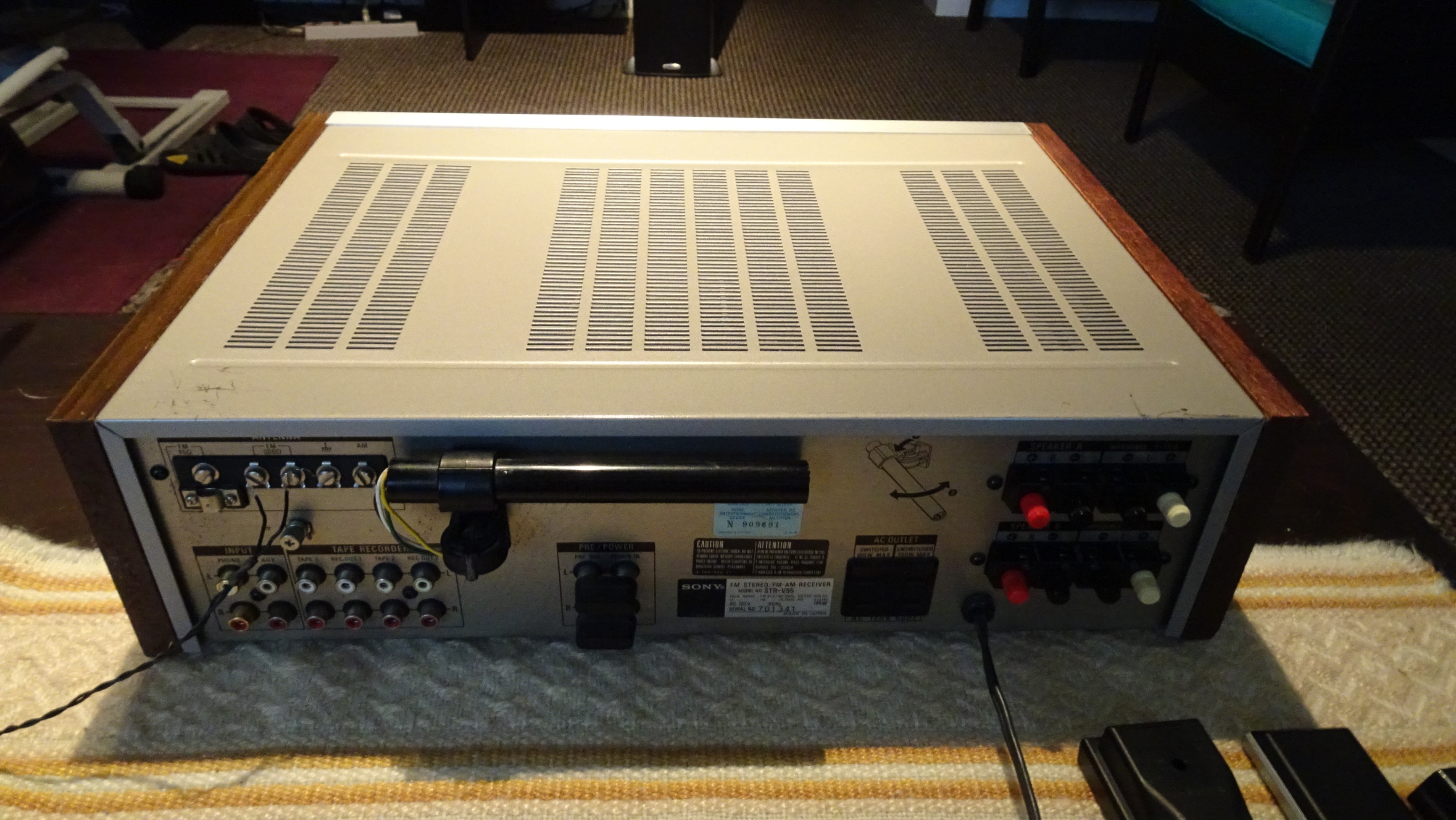 Sony STR V55 Receiver - photo 5