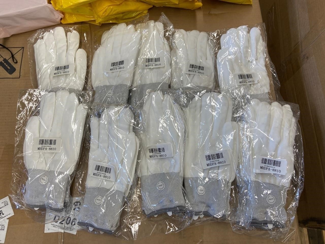 LED Light Up Gloves - Adult Size 10 pieces - photo 3