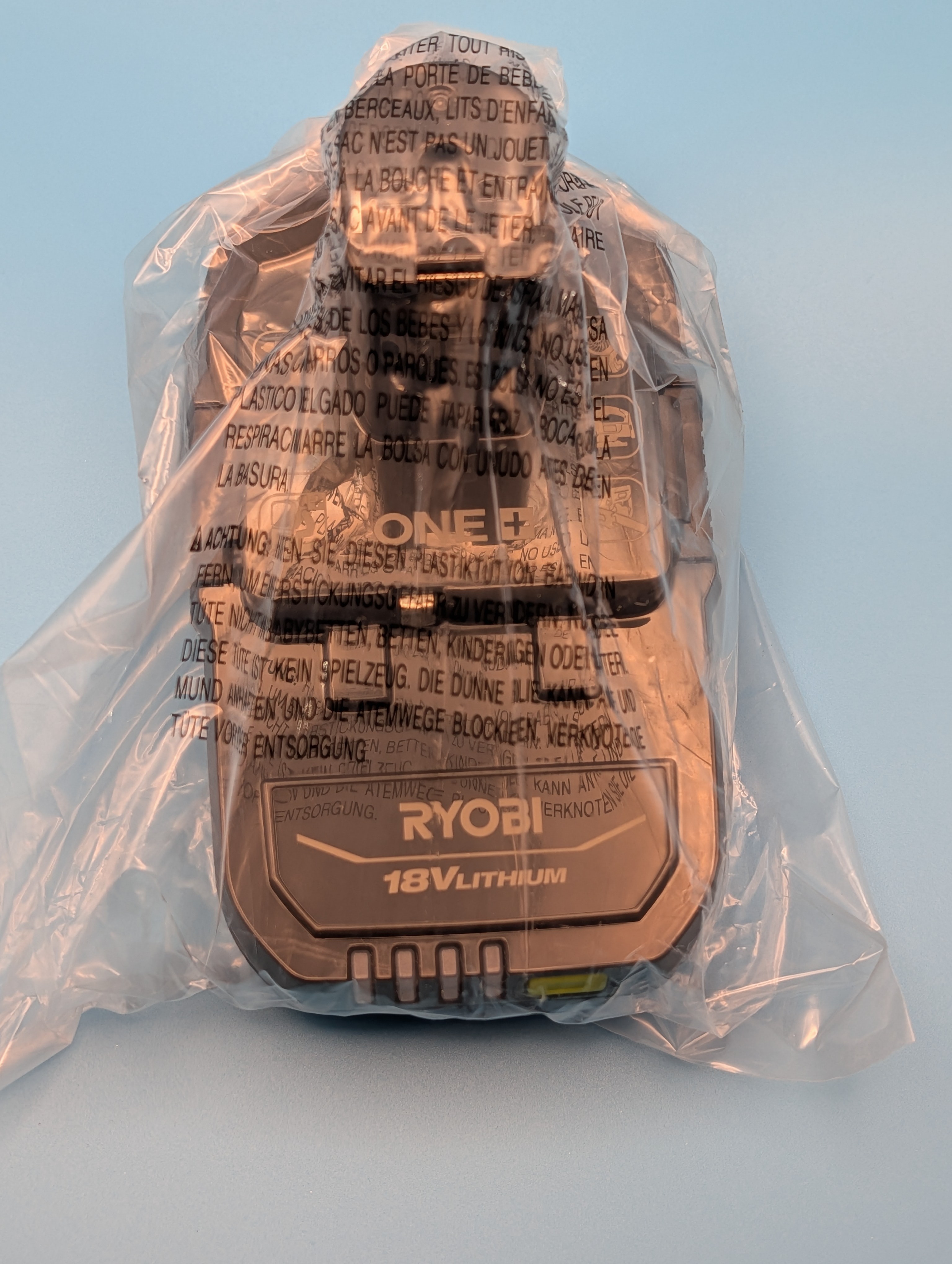 Brand New Ryobi ONE+ 18V Battery 2Ah - photo 4